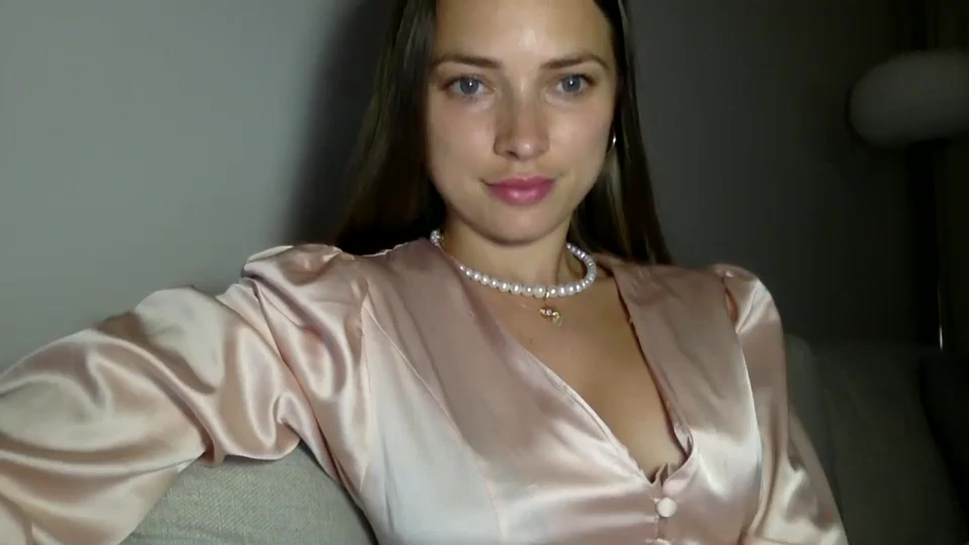 Gallery image thumbnail from Bestannforu's myfreecams stream on, 03/17/2025, 19:30 image 10 of 20