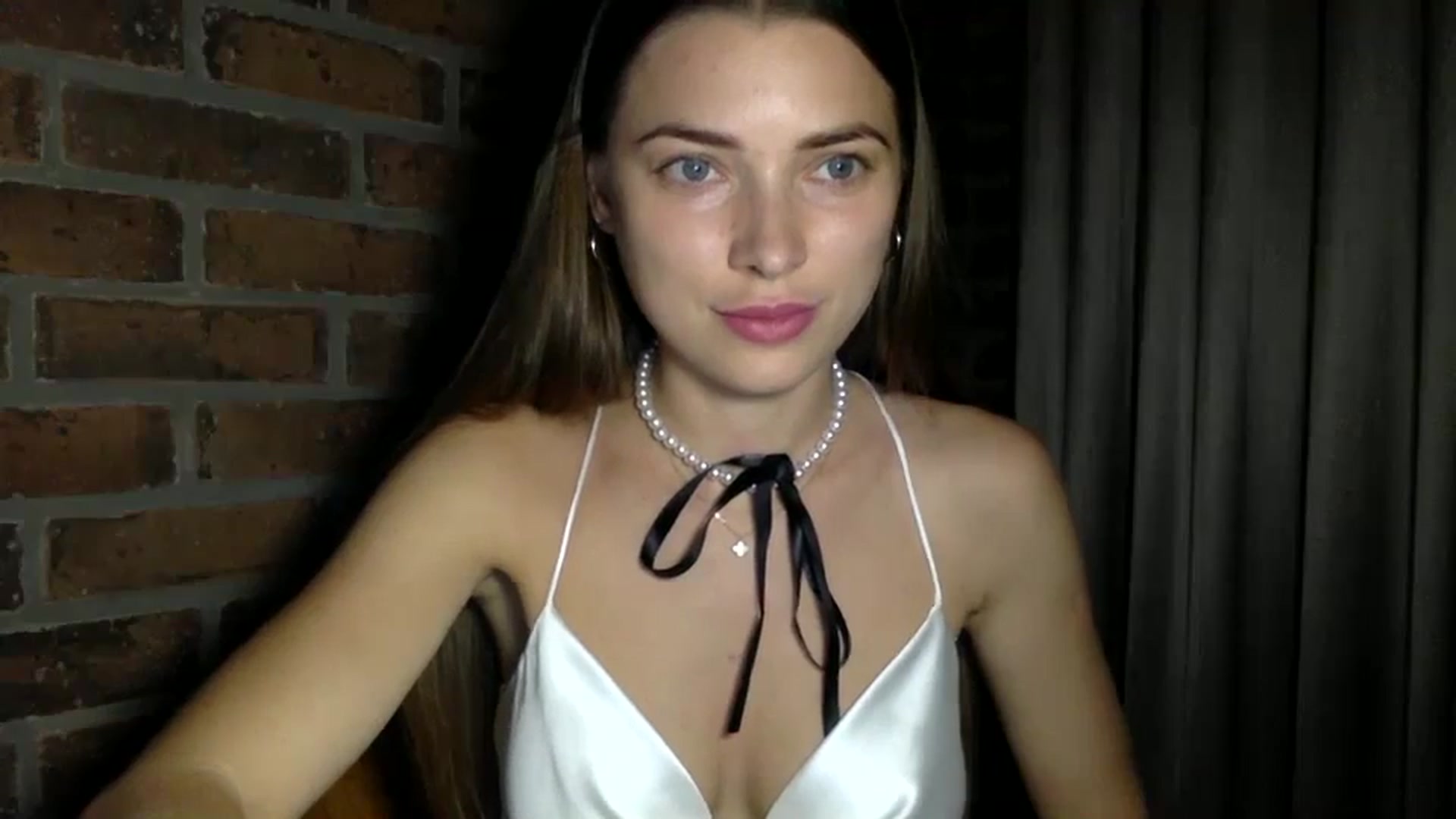 Gallery image thumbnail from Bestannforu's myfreecams stream on, 03/25/2025, 12:25 image 12 of 20