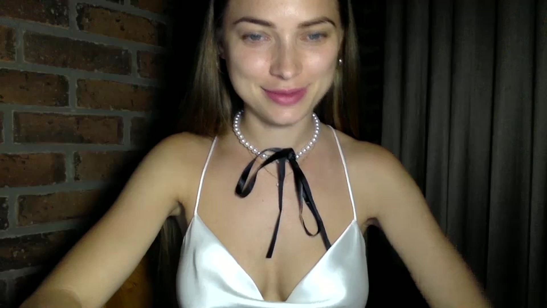 Gallery image thumbnail from Bestannforu's myfreecams stream on, 03/25/2025, 12:25 image 4 of 20