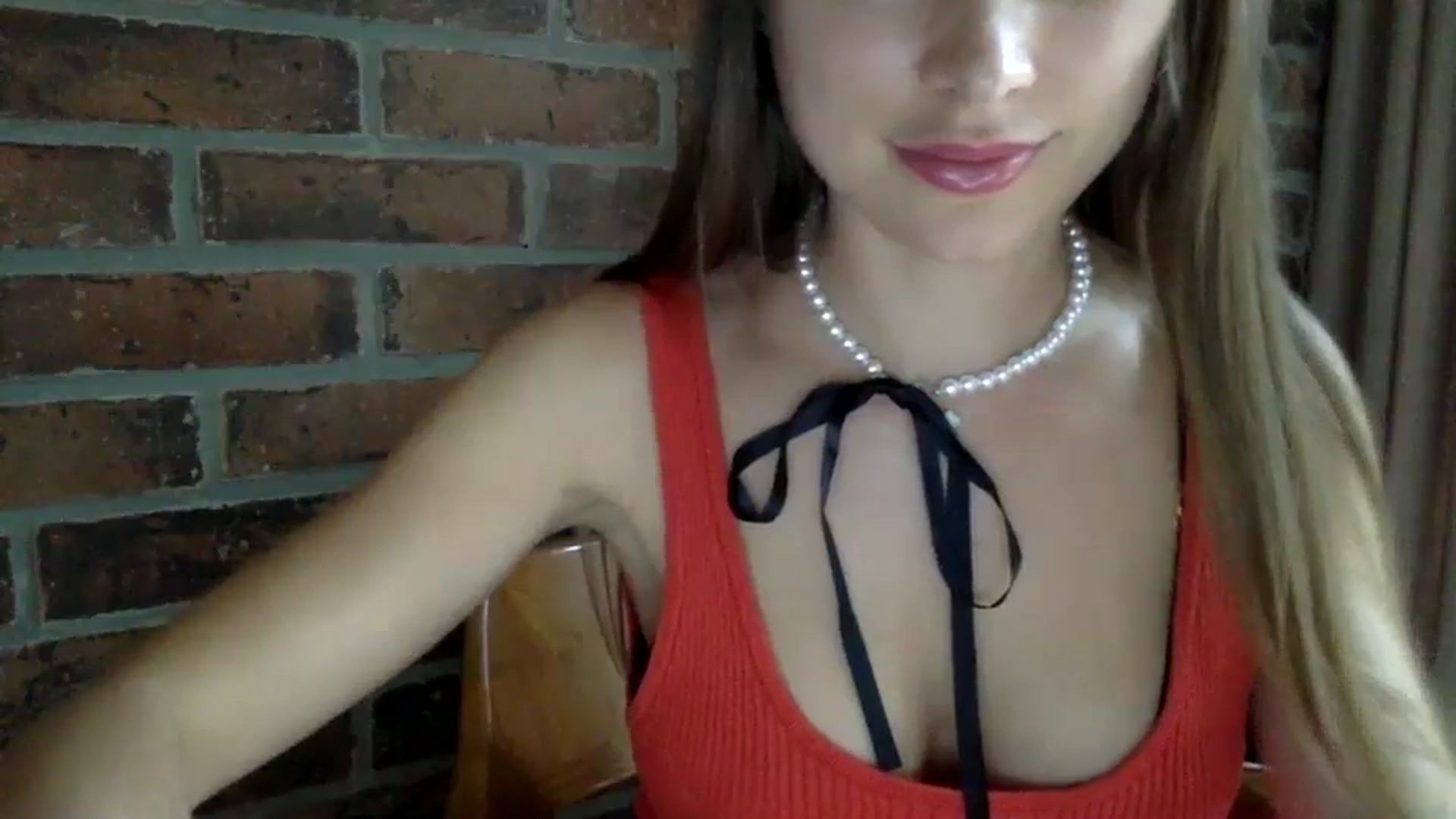 Gallery image thumbnail from Bestannforu's myfreecams stream on, 03/26/2025, 10:11 image 10 of 20
