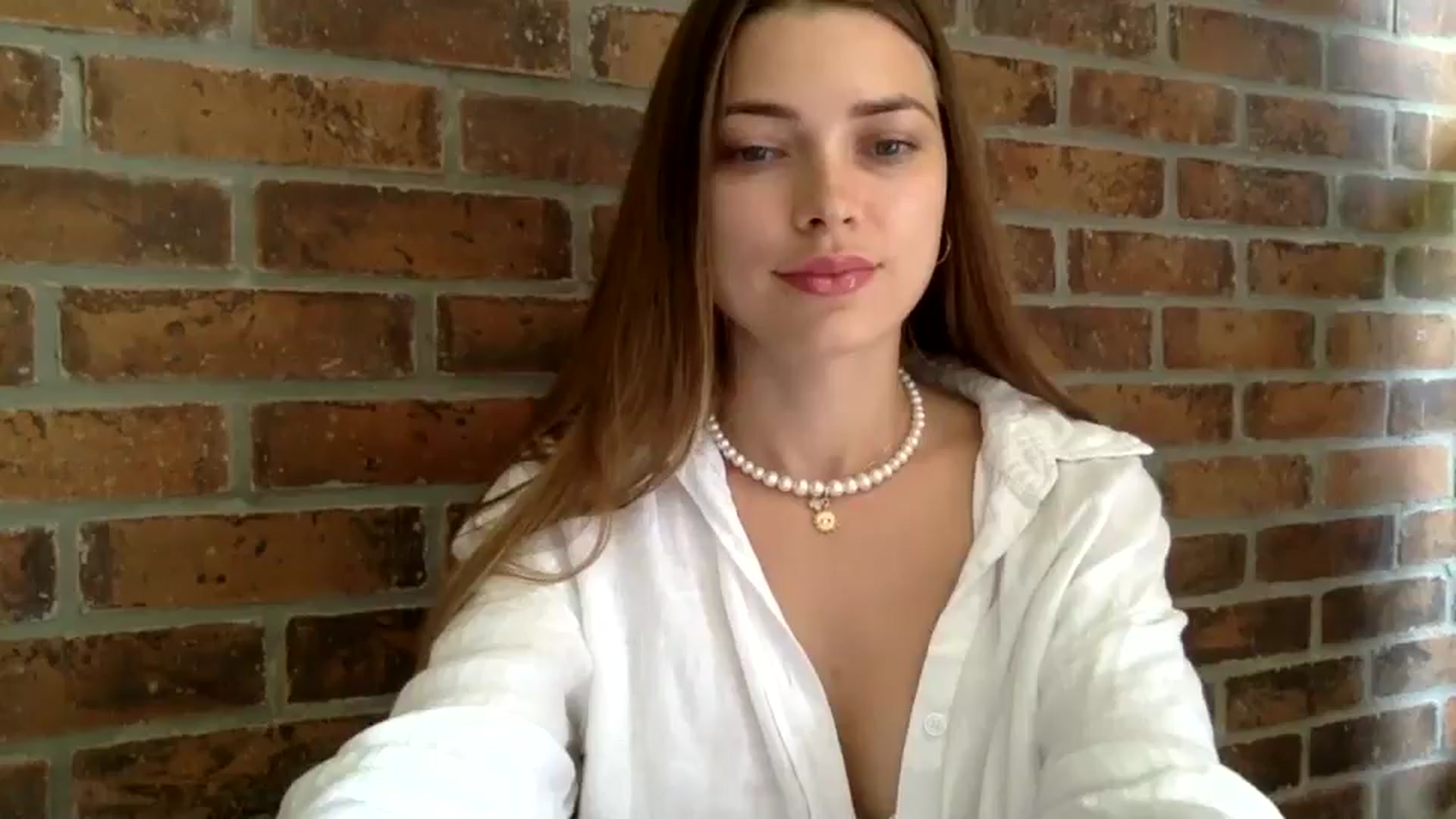 Gallery image thumbnail from Bestannforu's myfreecams stream on, 04/08/2025, 05:07 image 9 of 20