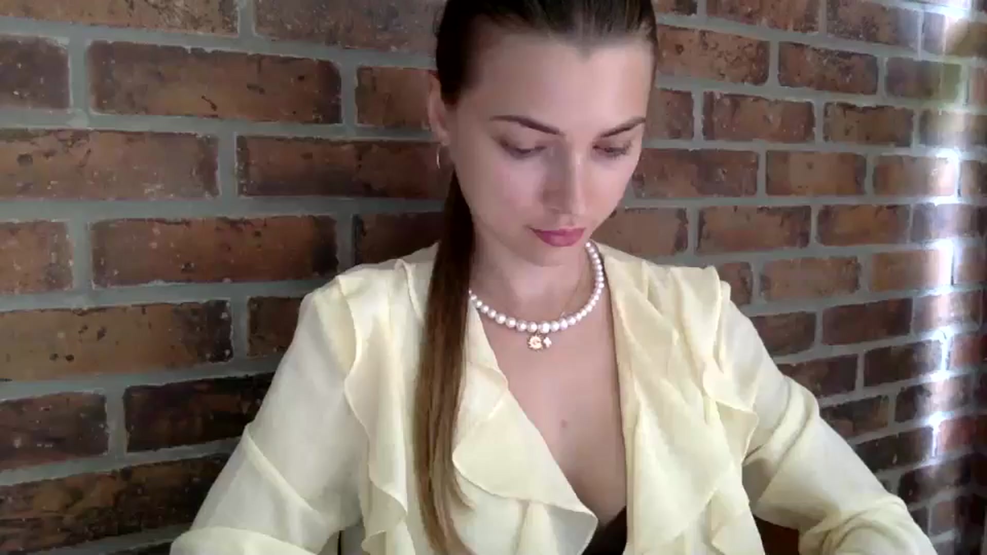 Gallery image thumbnail from Bestannforu's myfreecams stream on, 04/11/2025, 04:07 image 3 of 20