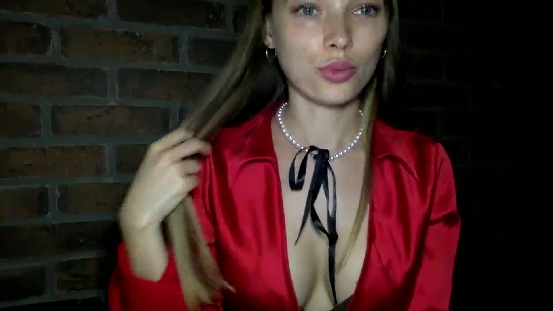 Gallery image thumbnail from Bestannforu's myfreecams stream on, 04/12/2025, 12:59 image 10 of 20