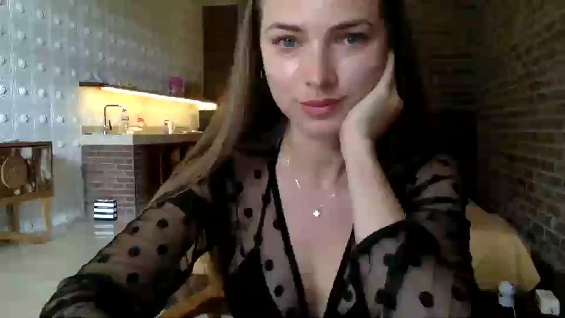 Gallery image thumbnail from Bestannforu's myfreecams stream on, 04/28/2025, 06:57 image 3 of 20