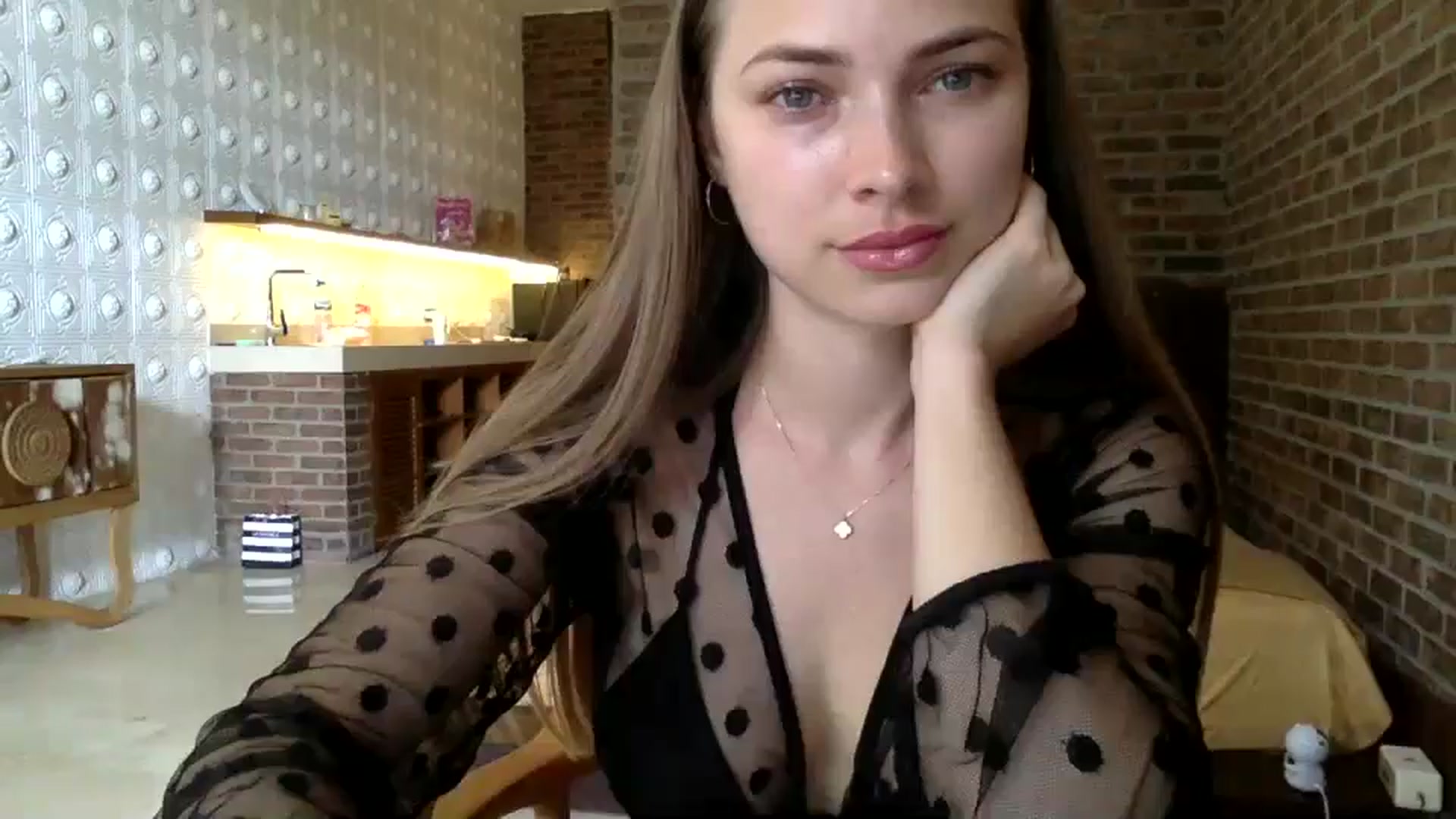 Gallery image thumbnail from Bestannforu's myfreecams stream on, 04/28/2025, 06:57 image 5 of 20