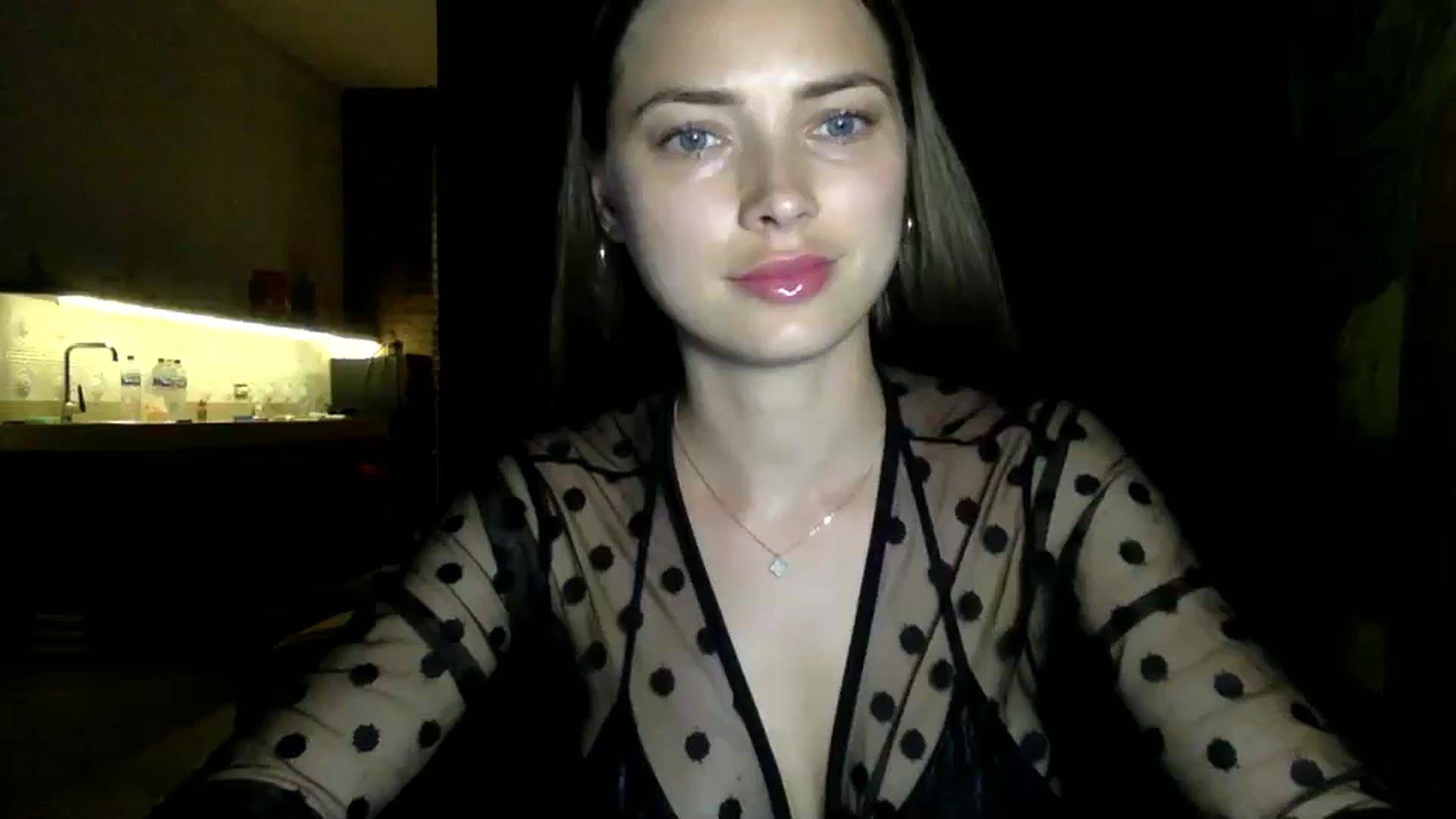 Gallery image thumbnail from Bestannforu's myfreecams stream on, 04/28/2025, 11:43 image 11 of 20