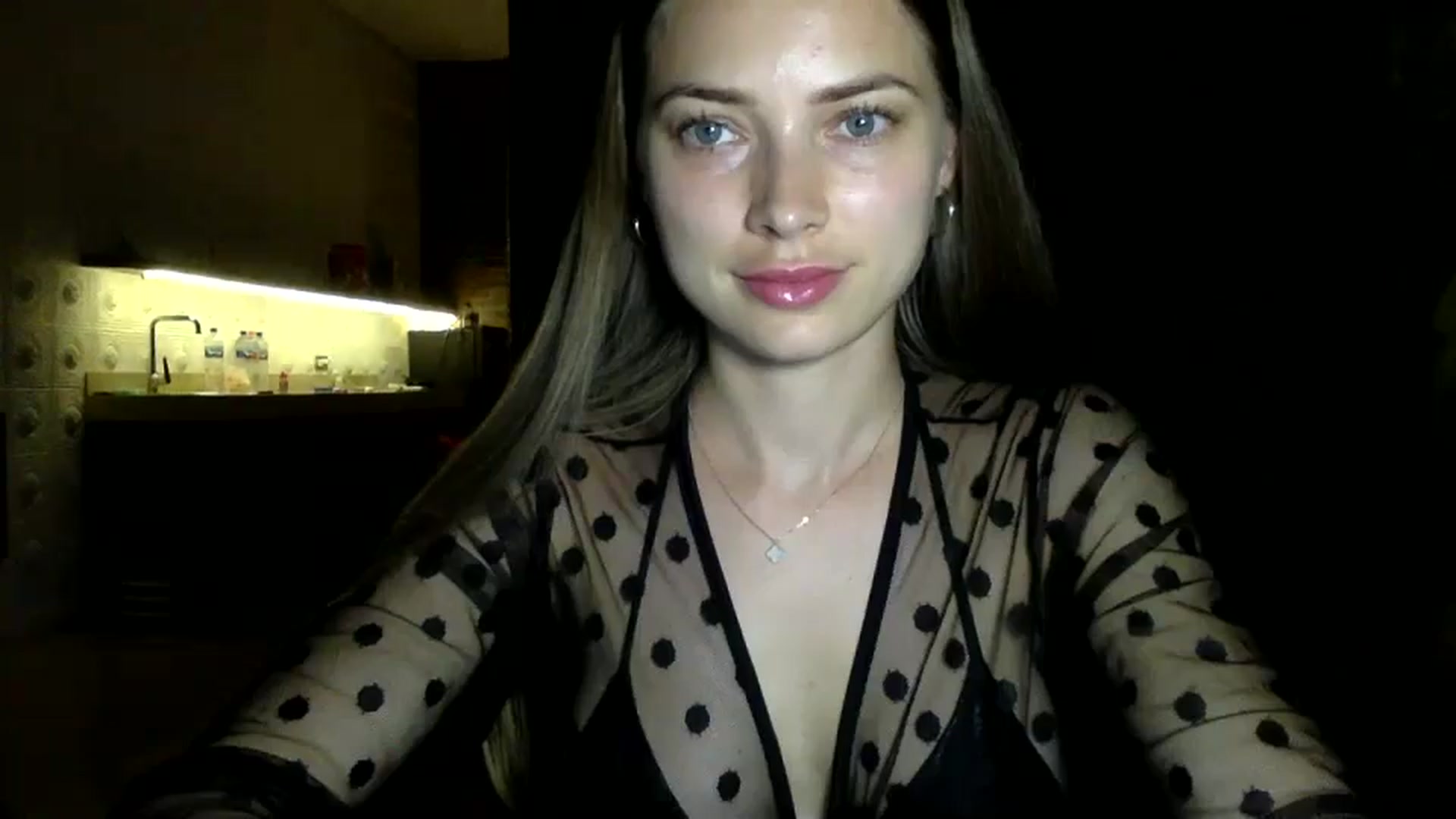 Gallery image thumbnail from Bestannforu's myfreecams stream on, 04/28/2025, 11:43 image 18 of 20
