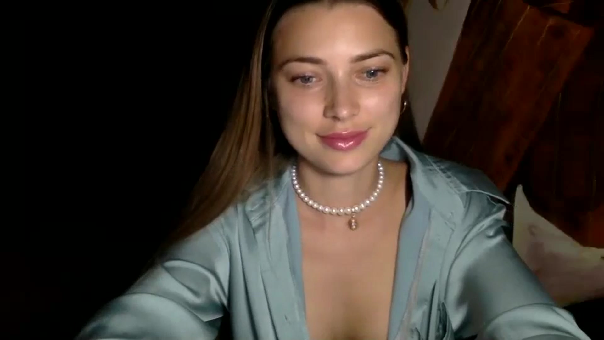 Gallery image thumbnail from Bestannforu's myfreecams stream on, 05/08/2025, 11:29 image 13 of 20
