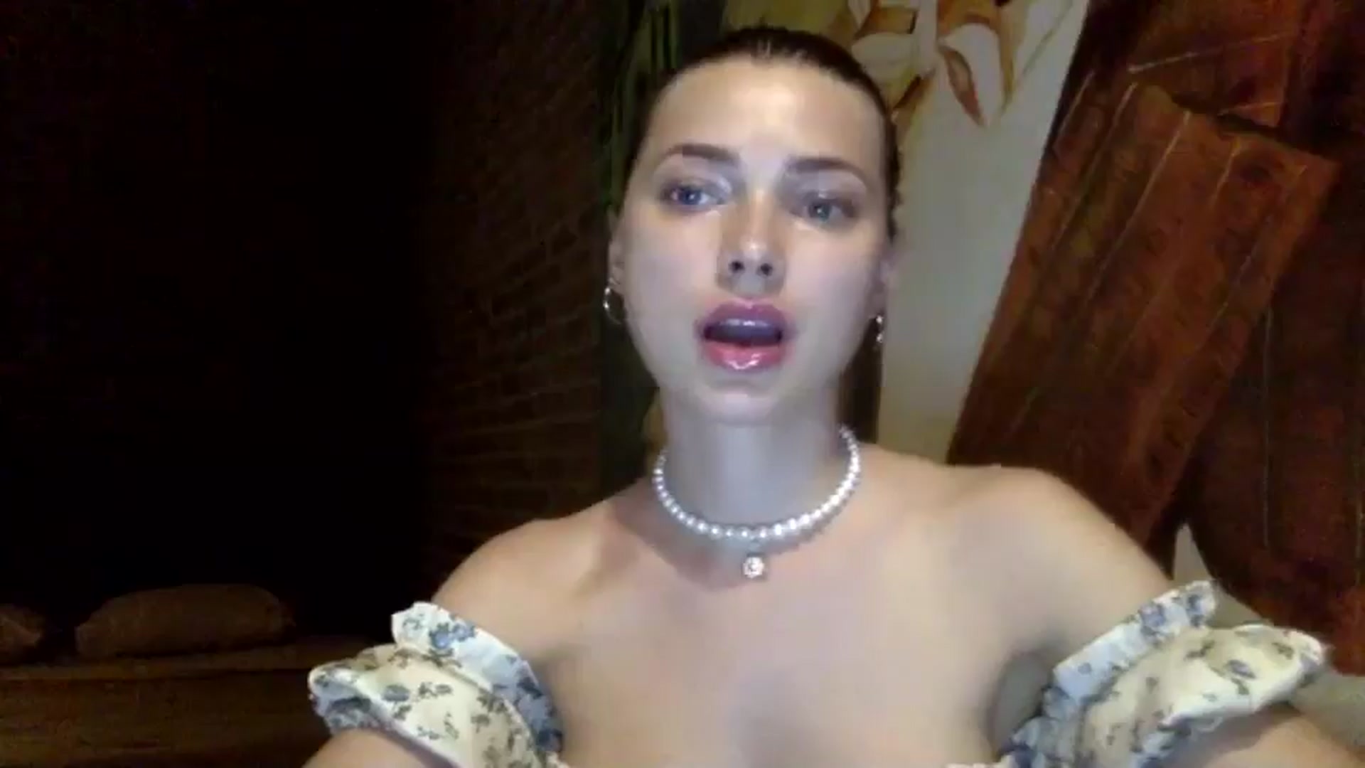 Gallery image thumbnail from Bestannforu's myfreecams stream on, 05/09/2025, 10:31 image 4 of 20