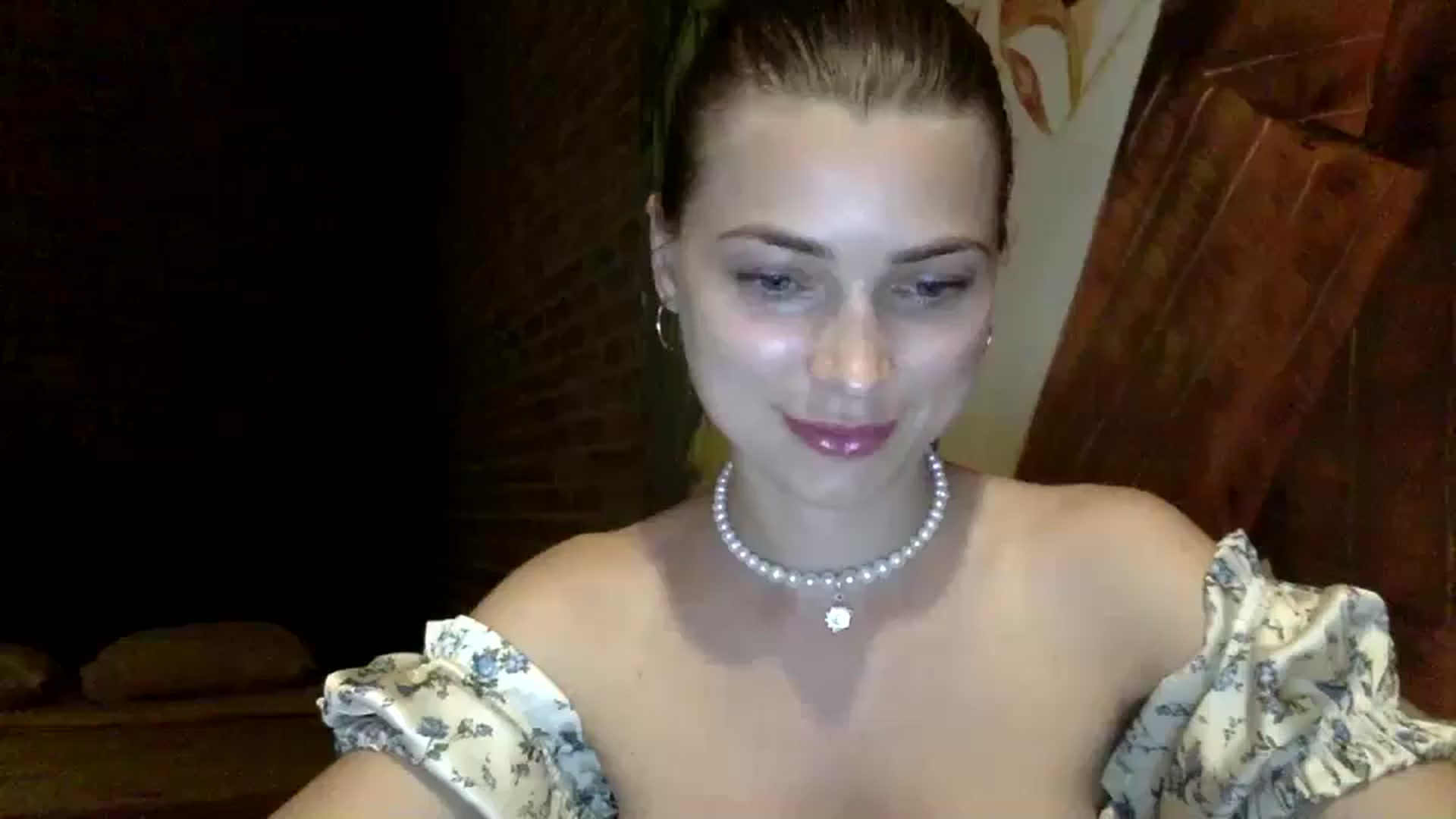 Gallery image thumbnail from Bestannforu's myfreecams stream on, 05/09/2025, 10:31 image 10 of 20