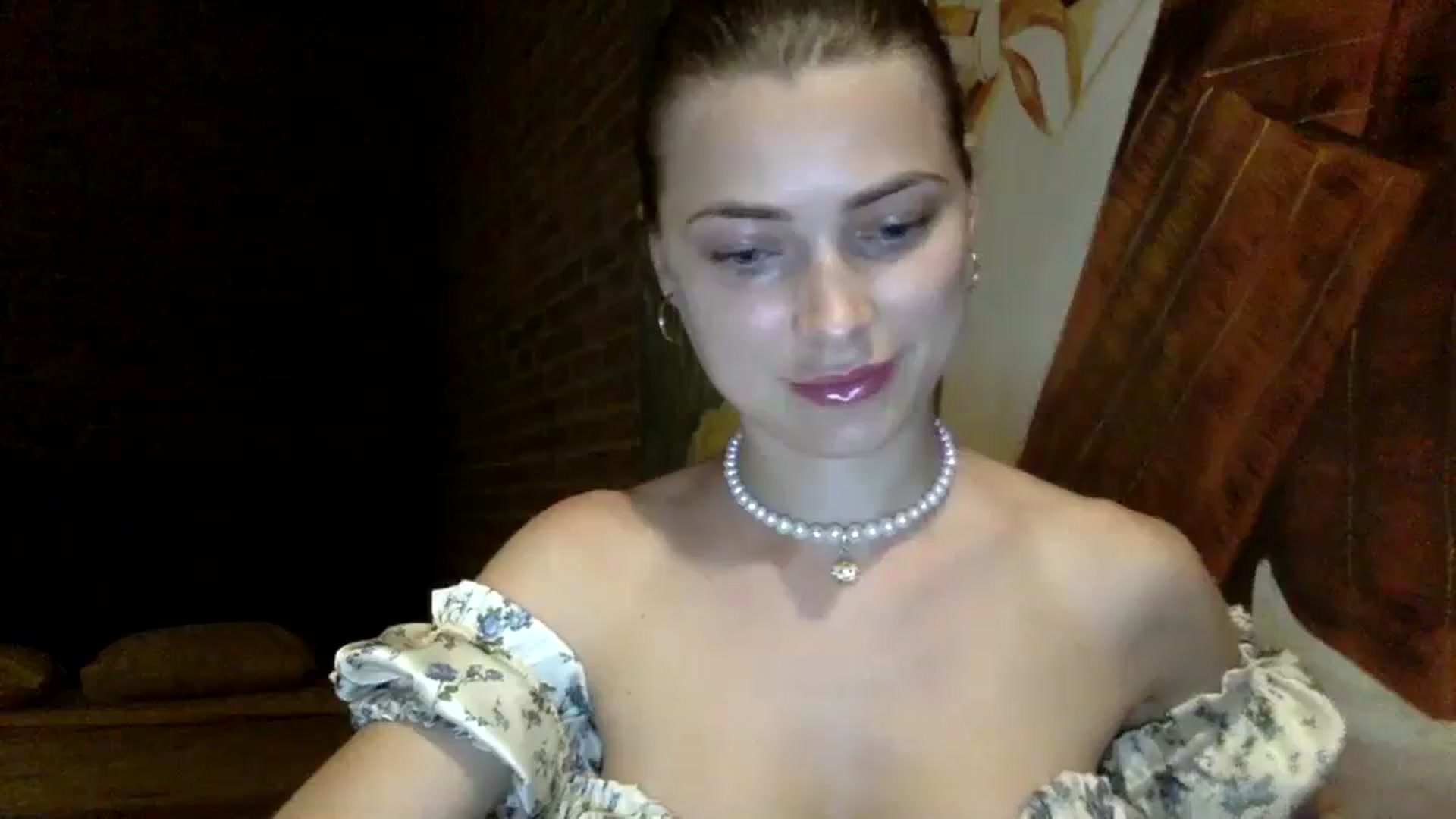 Gallery image thumbnail from Bestannforu's myfreecams stream on, 05/09/2025, 10:31 image 8 of 20