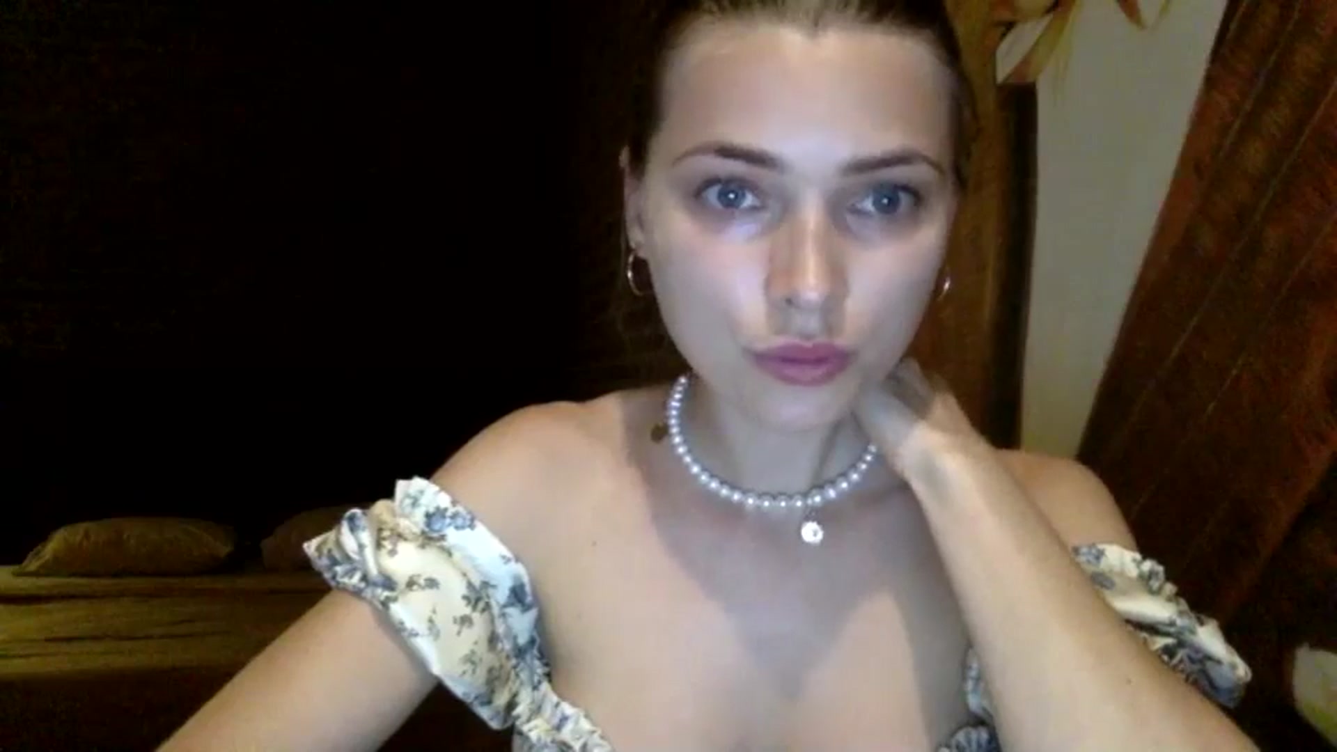 Gallery image thumbnail from Bestannforu's myfreecams stream on, 05/09/2025, 13:32 image 15 of 20