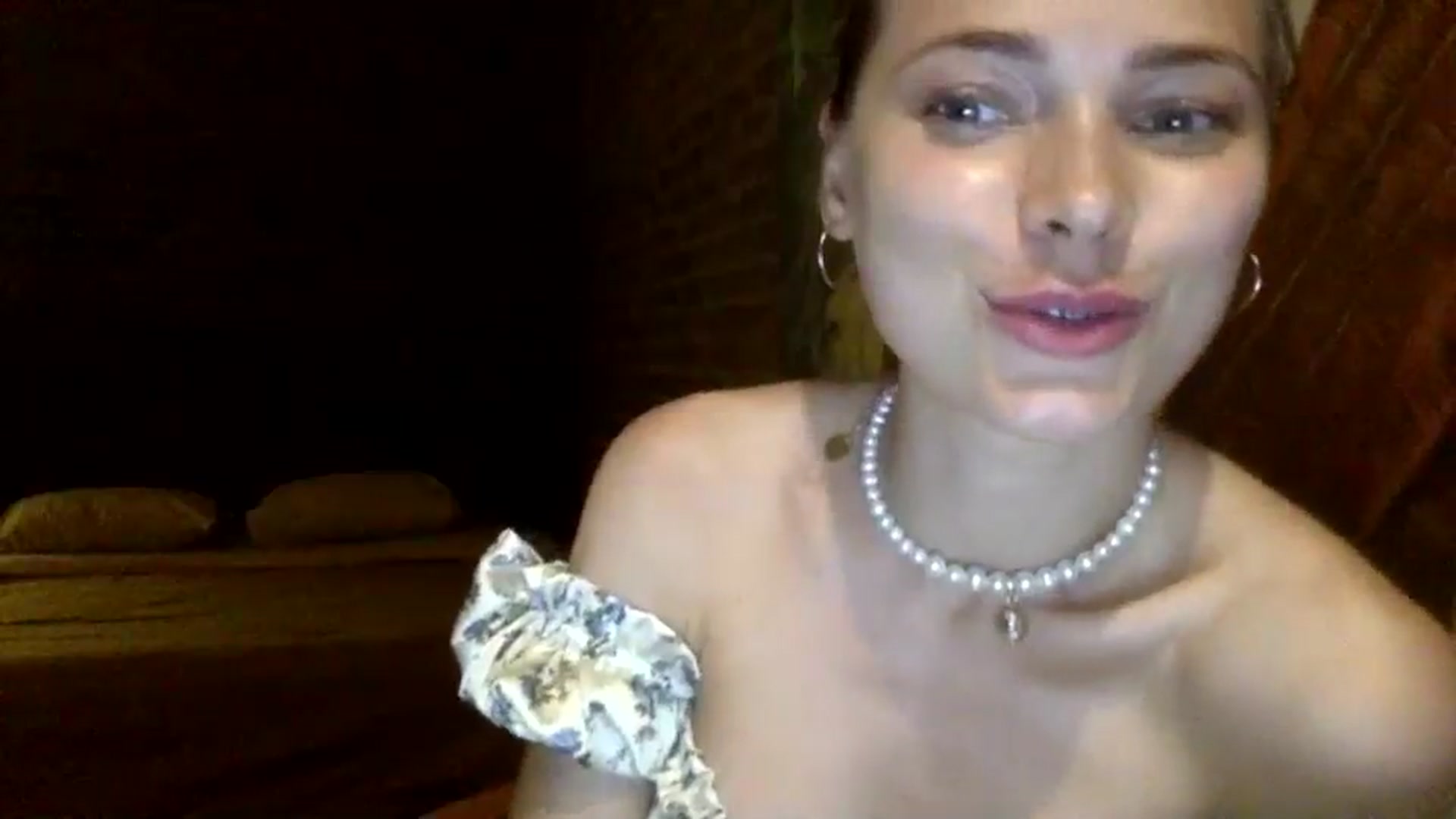 Gallery image thumbnail from Bestannforu's myfreecams stream on, 05/09/2025, 13:51 image 5 of 20