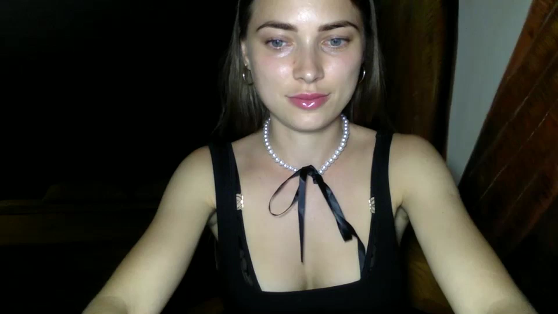 Gallery image thumbnail from Bestannforu's myfreecams stream on, 05/10/2025, 12:45 image 19 of 20