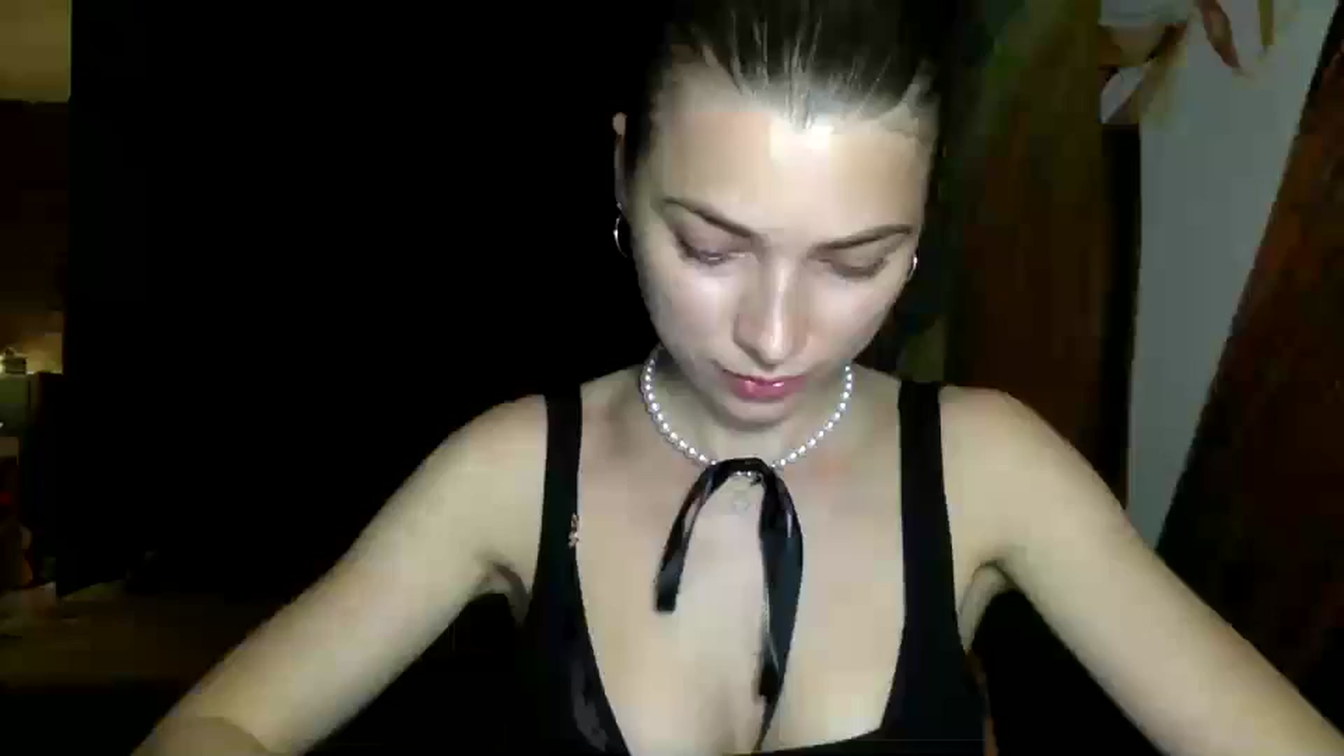 Gallery image thumbnail from Bestannforu's myfreecams stream on, 05/12/2025, 12:28 image 3 of 20