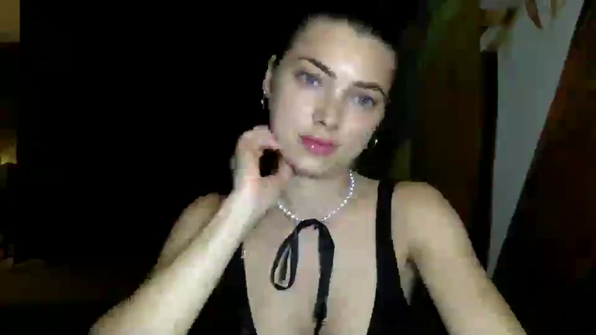 Gallery image thumbnail from Bestannforu's myfreecams stream on, 05/12/2025, 12:48 image 6 of 20