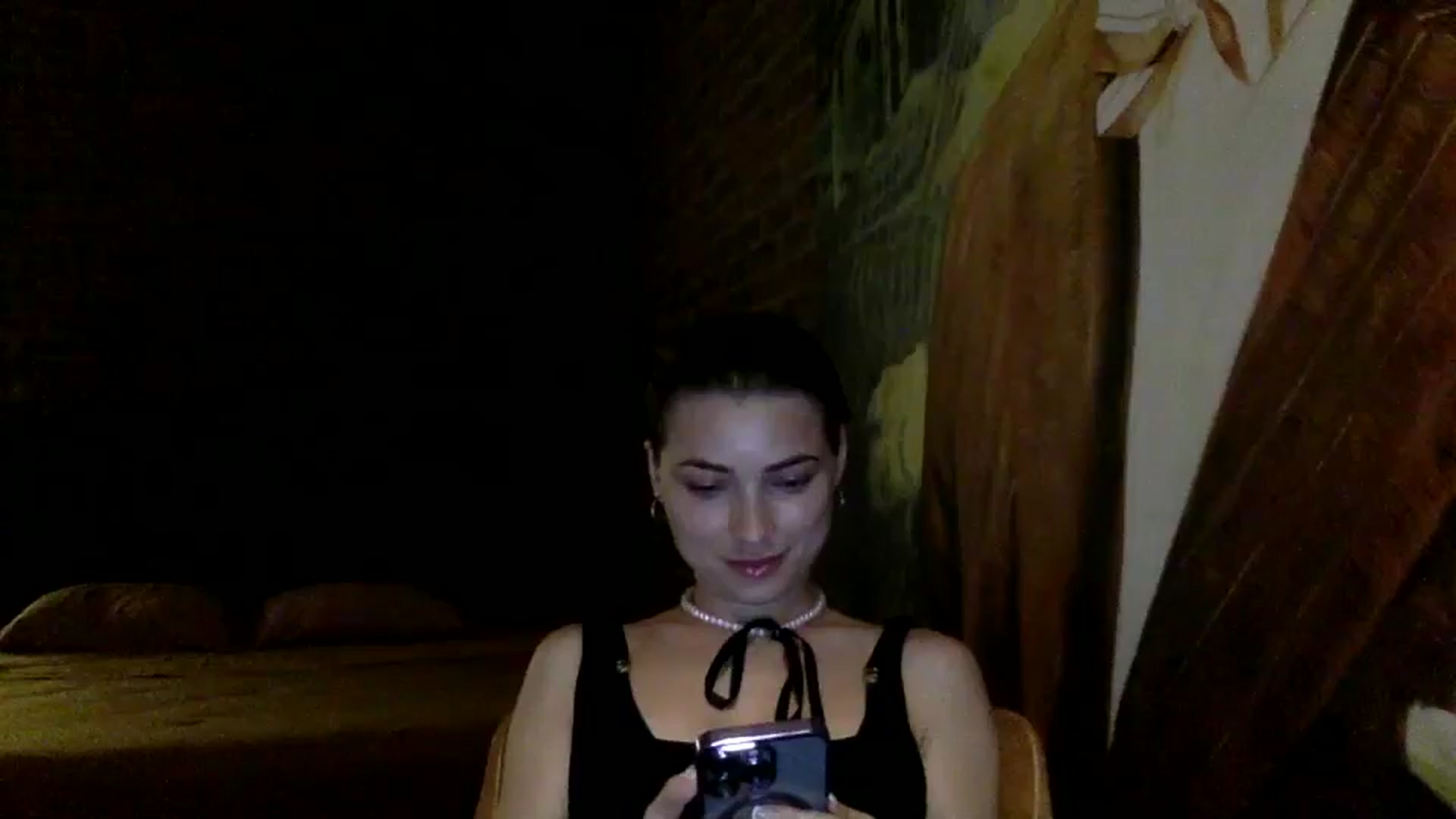 Gallery image thumbnail from Bestannforu's myfreecams stream on, 05/12/2025, 14:18 image 11 of 20