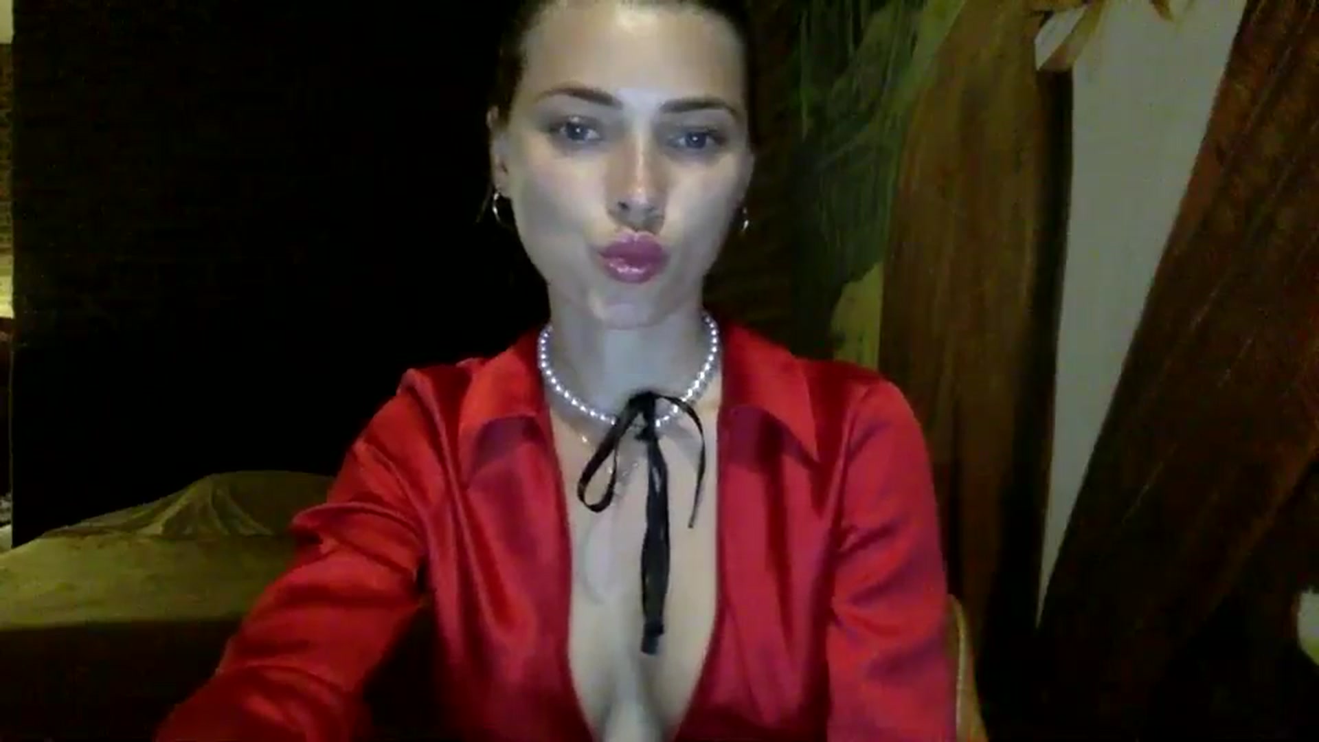 Gallery image thumbnail from Bestannforu's myfreecams stream on, 05/21/2025, 13:31 image 6 of 20