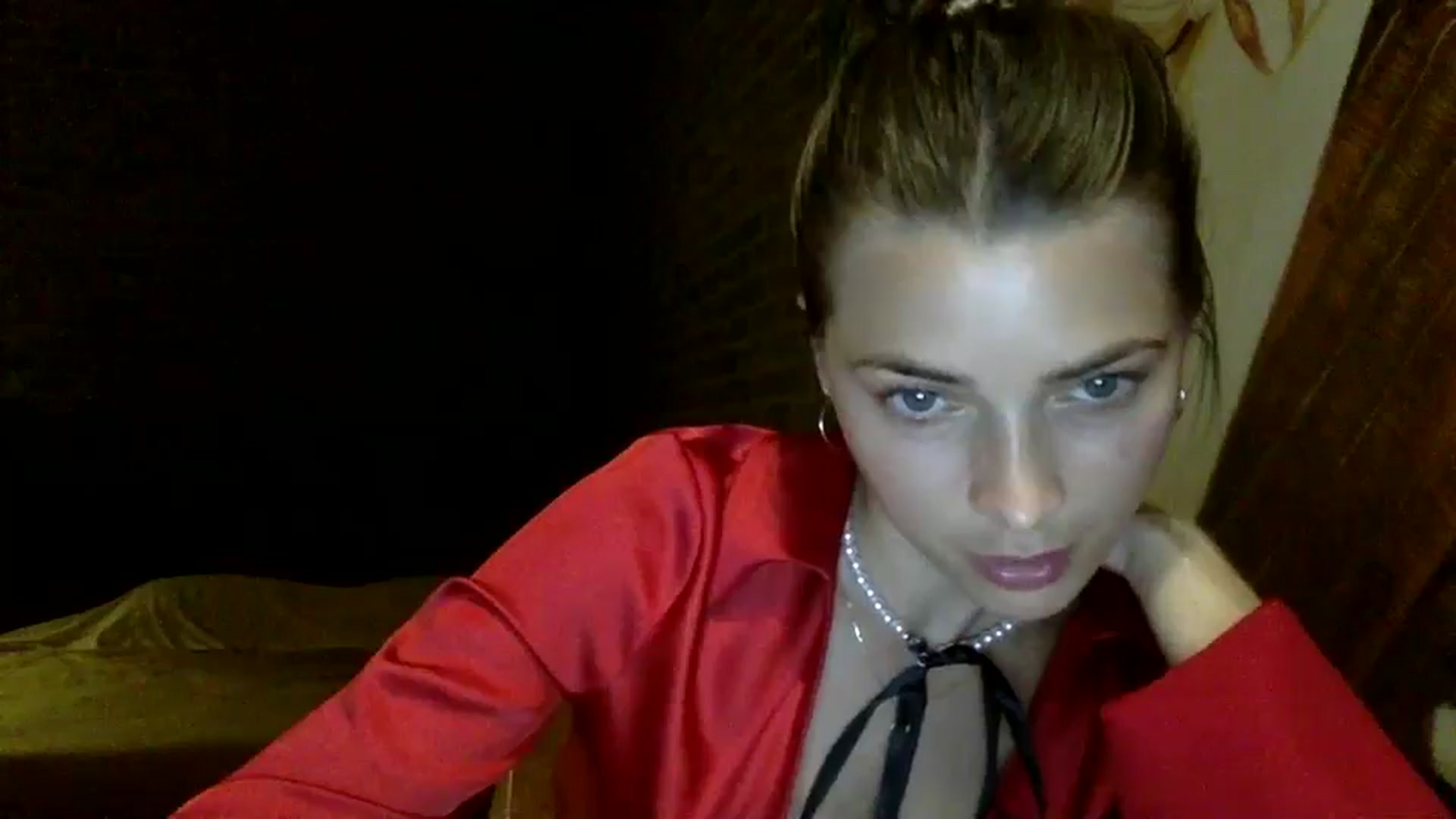 Gallery image thumbnail from Bestannforu's myfreecams stream on, 05/21/2025, 14:52 image 14 of 20