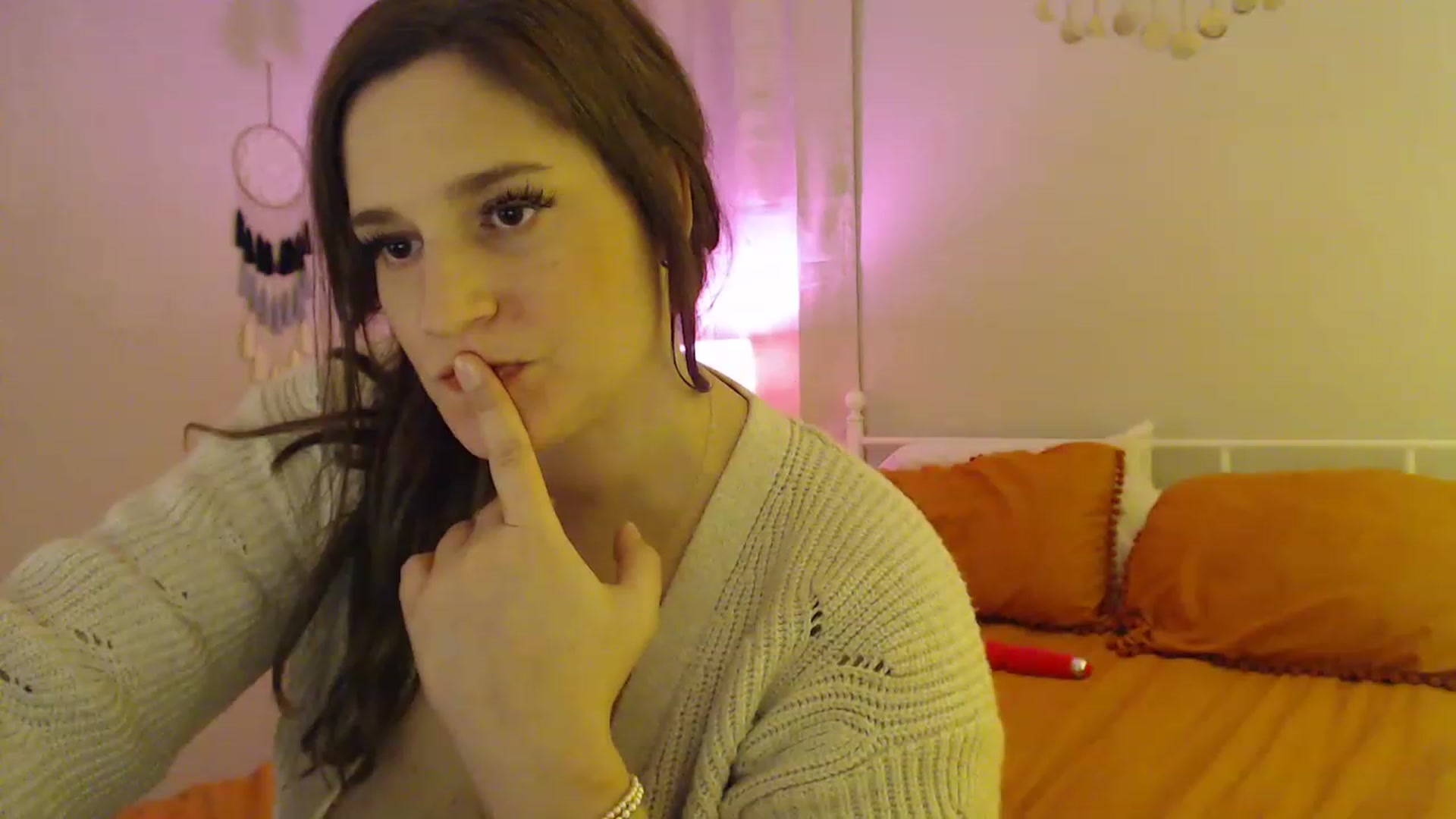 Gallery image thumbnail from Beth_Blakeley's myfreecams stream on, 12/18/2022, 09:02 image 20 of 20