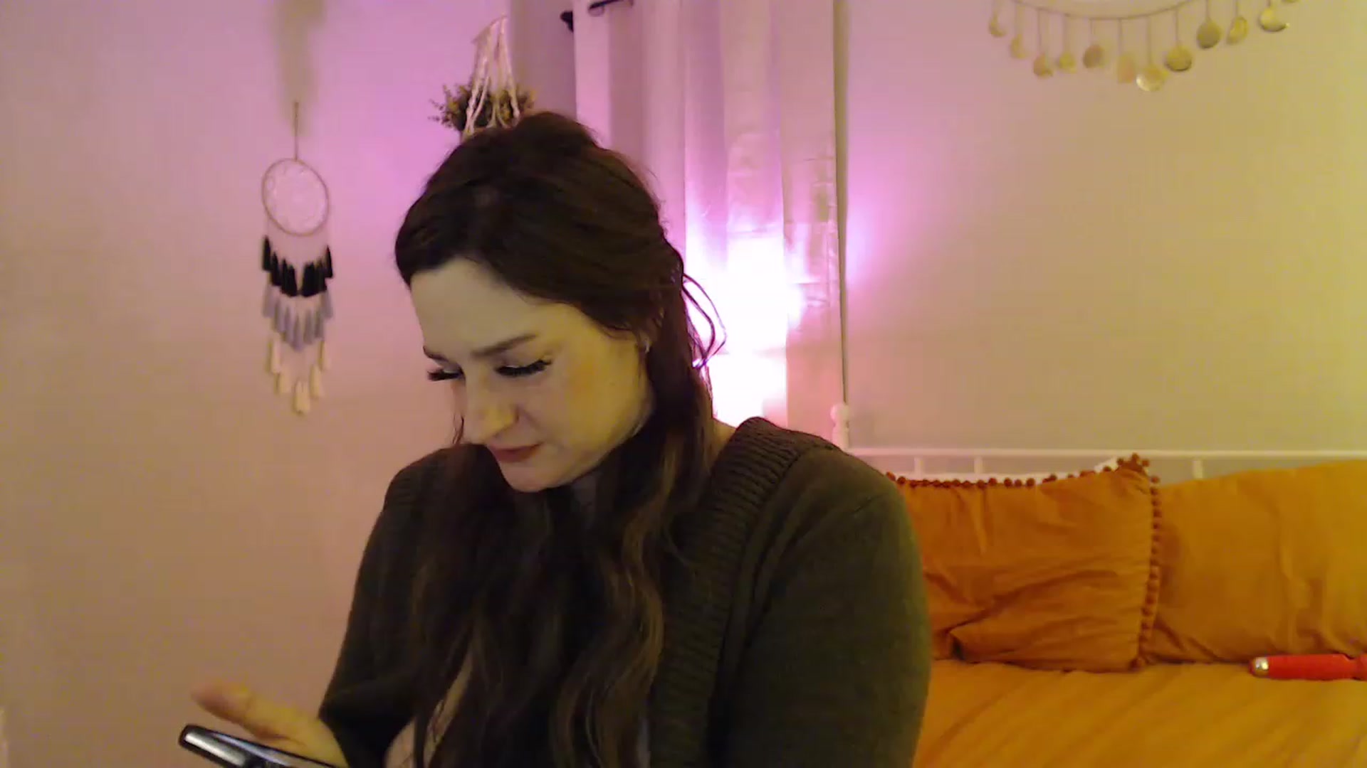 Gallery image thumbnail from Beth_Blakeley's myfreecams stream on, 04/23/2023, 08:32 image 1 of 20