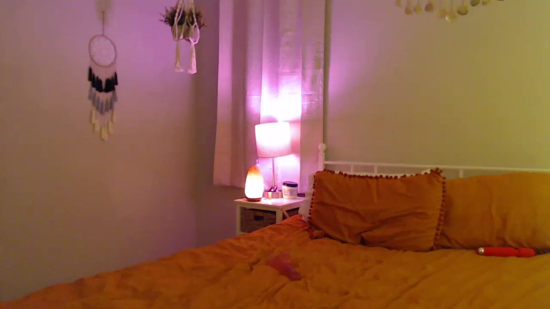 Gallery image thumbnail from Beth_Blakeley's myfreecams stream on, 04/23/2023, 08:32 image 17 of 20