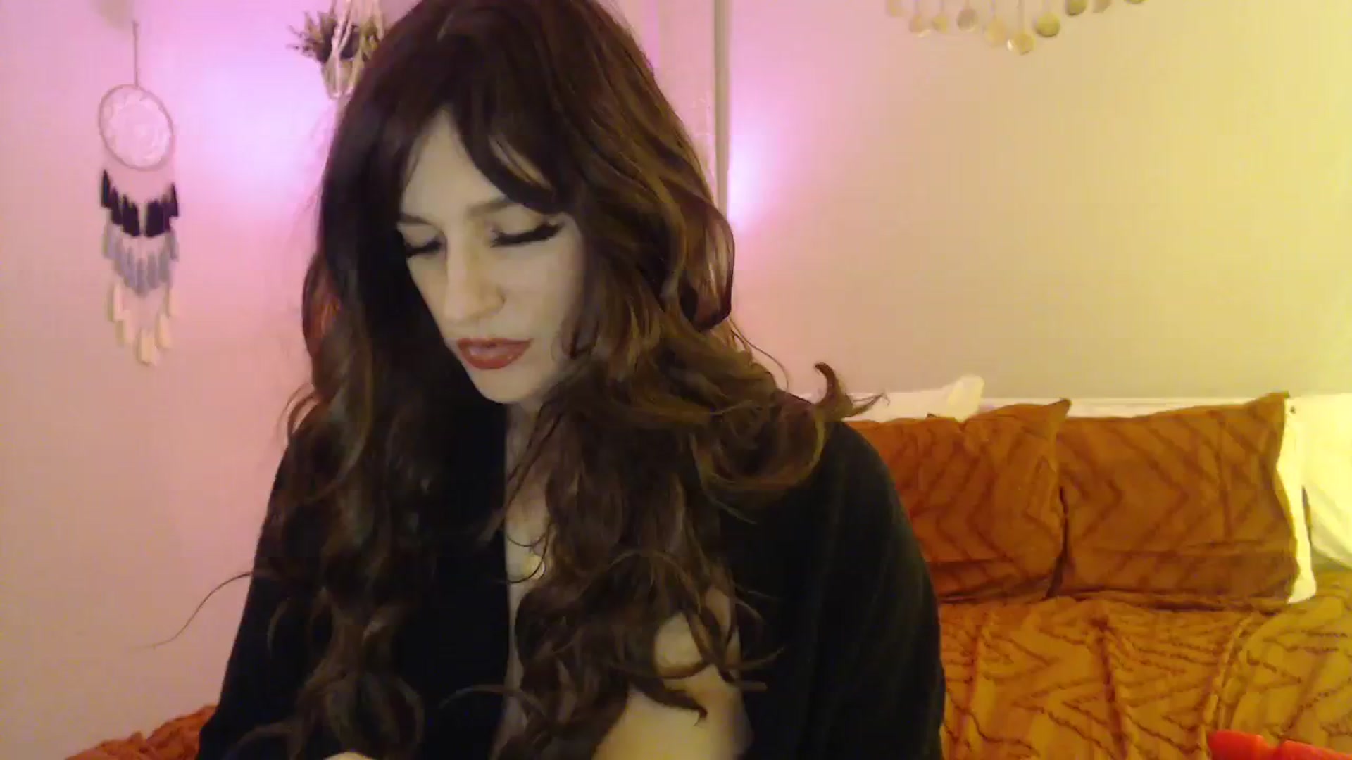 Gallery image thumbnail from Beth_Blakeley's myfreecams stream on, 11/05/2023, 08:38 image 1 of 20