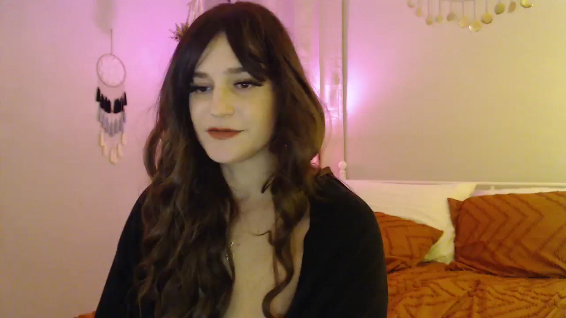 Gallery image thumbnail from Beth_Blakeley's myfreecams stream on, 11/12/2023, 07:55 image 17 of 20