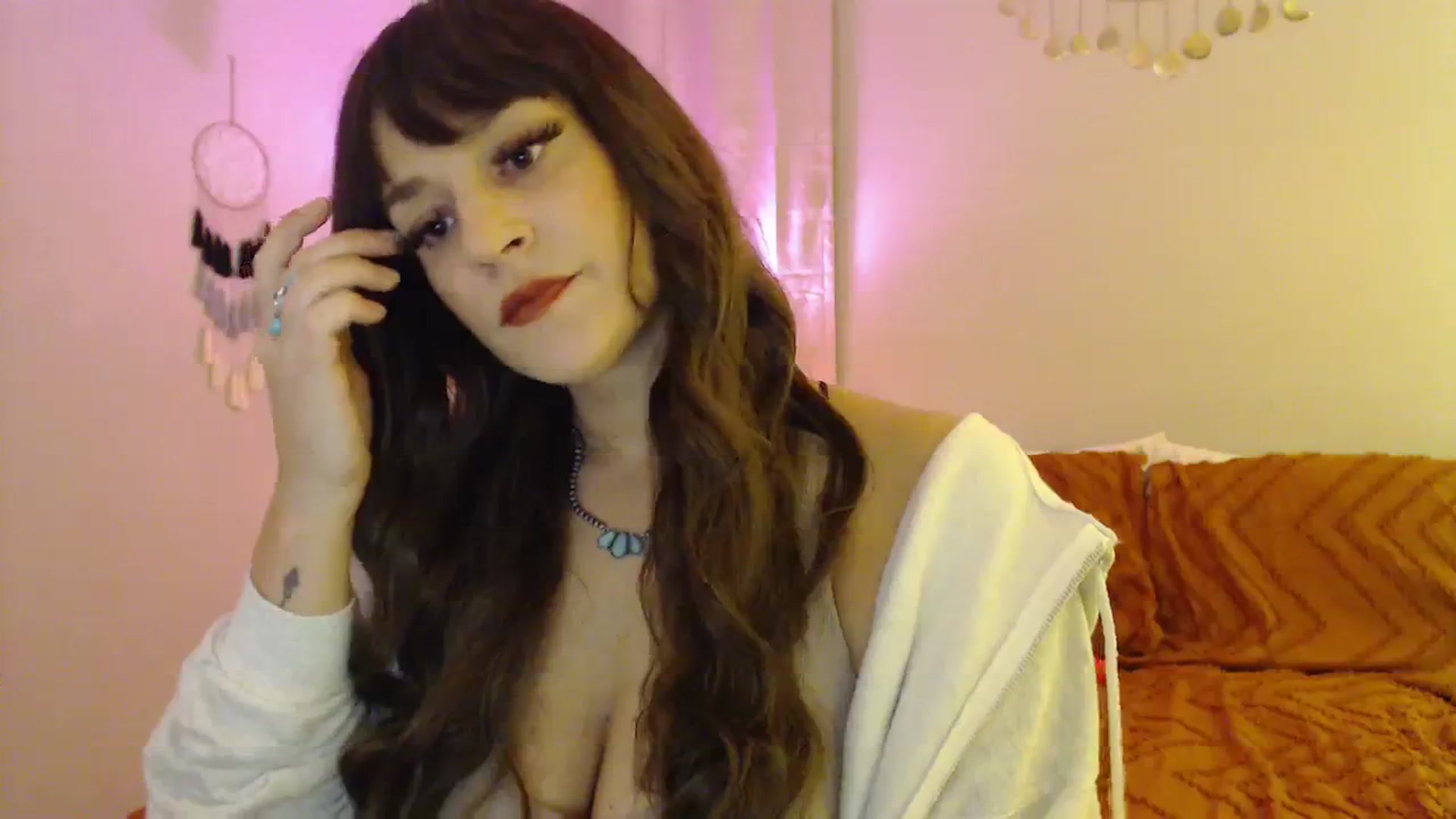 Gallery image thumbnail from Beth_Blakeley's myfreecams stream on, 11/26/2023, 03:43 image 13 of 20