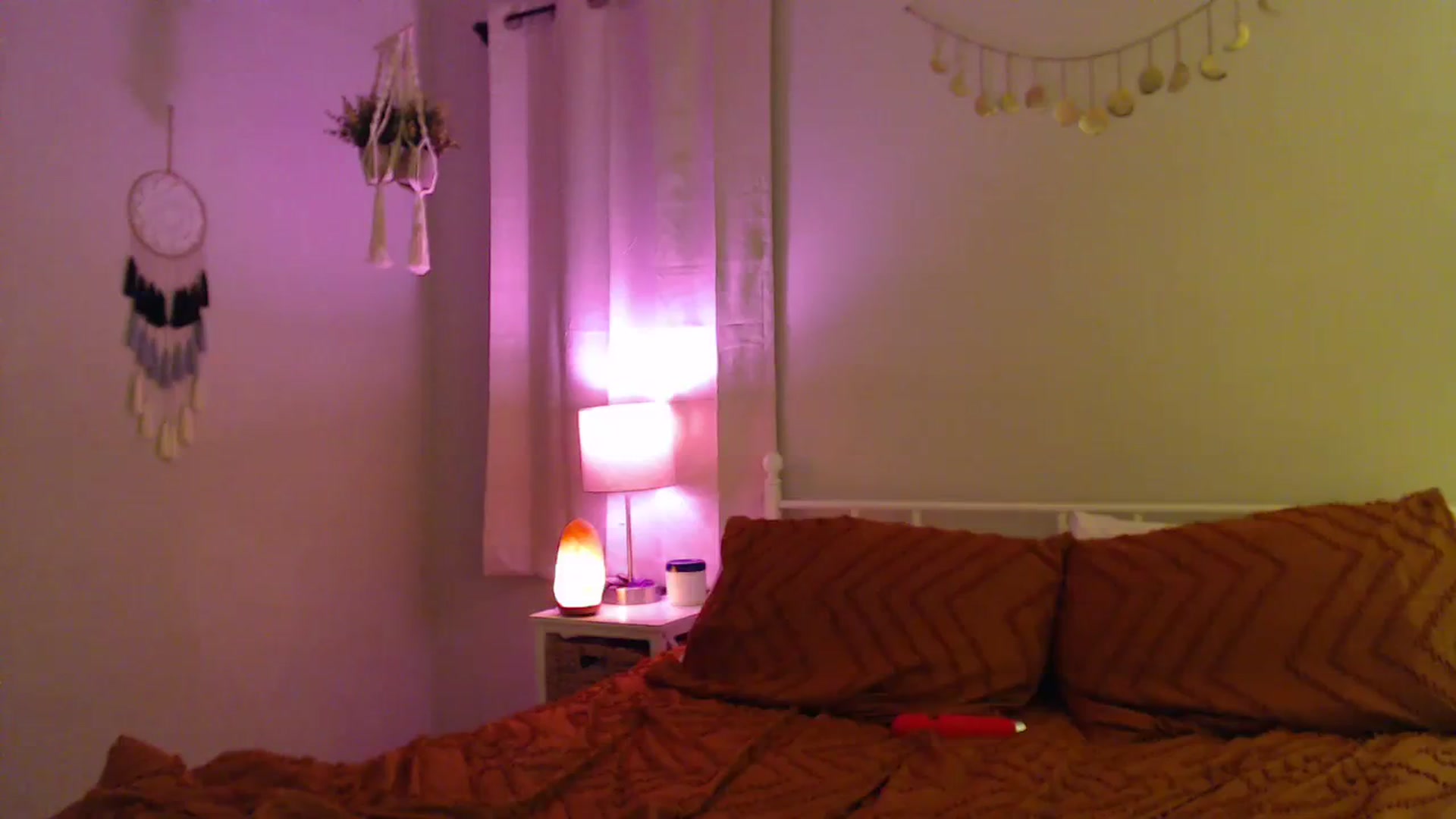 Gallery image thumbnail from Beth_Blakeley's myfreecams stream on, 12/17/2023, 07:15 image 12 of 20