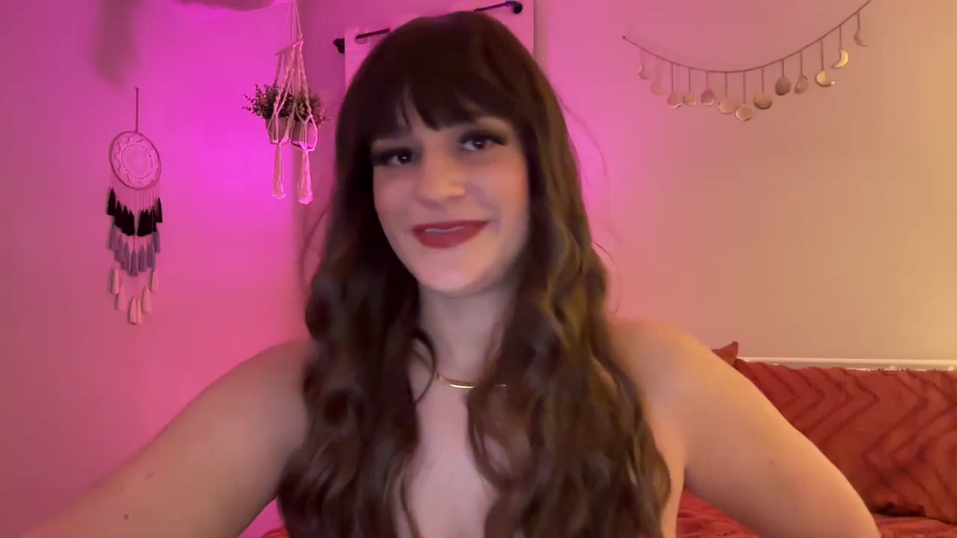 Gallery image thumbnail from Beth_Blakeley's myfreecams stream on, 01/07/2024, 07:32 image 12 of 20