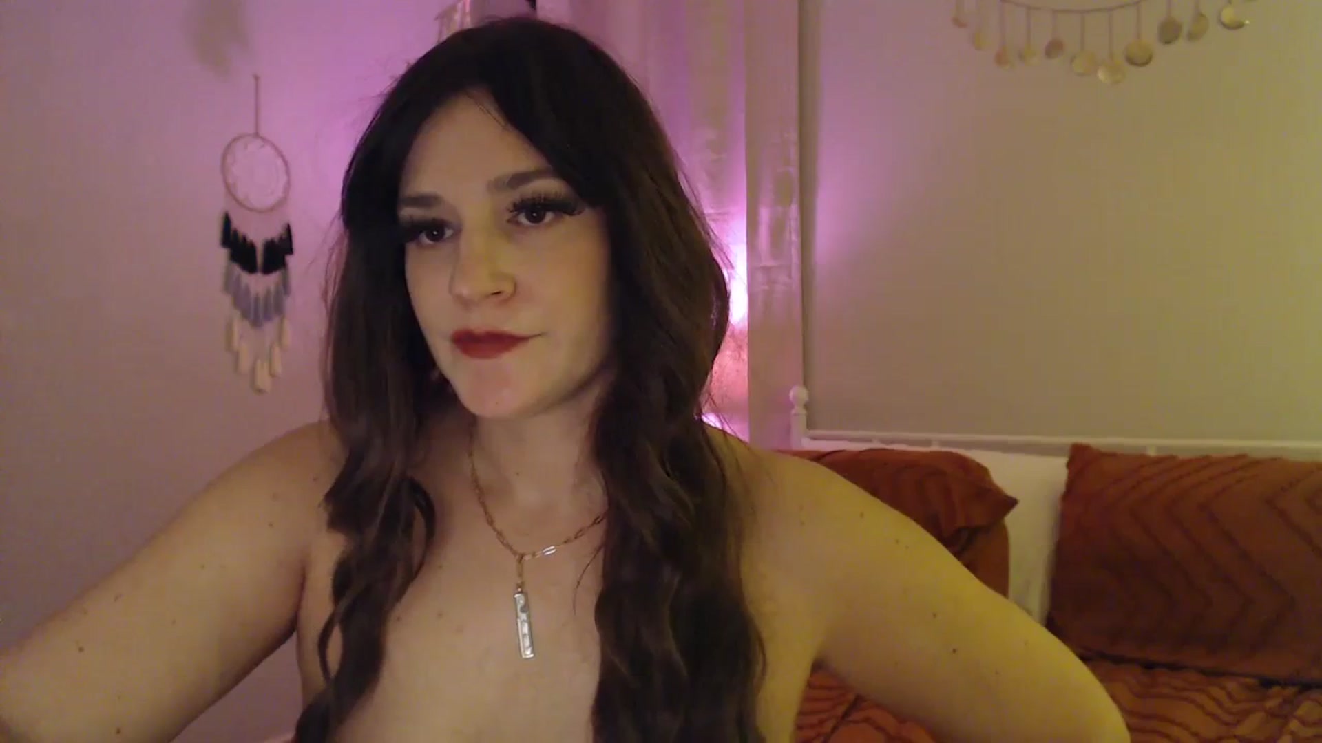 Gallery image thumbnail from Beth_Blakeley's myfreecams stream on, 02/18/2024, 08:47 image 16 of 20