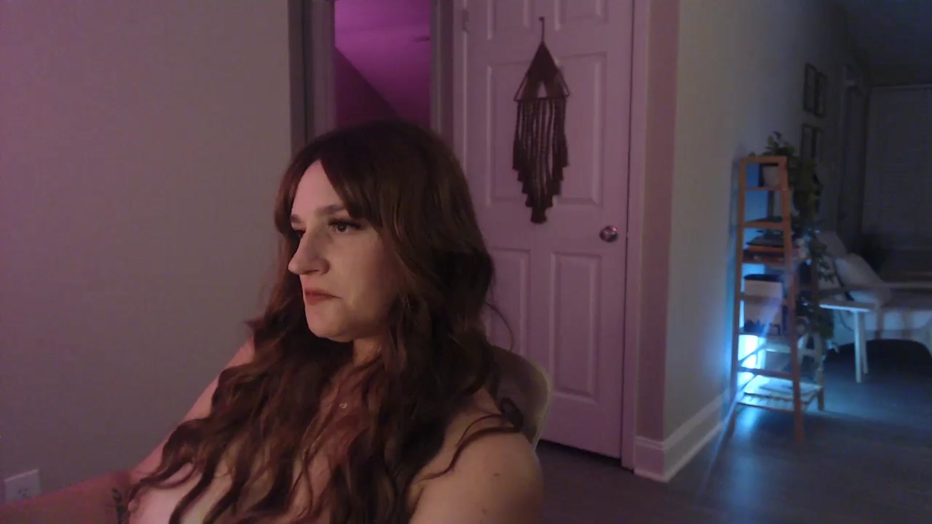 Gallery image thumbnail from Beth_Blakeley's myfreecams stream on, 05/05/2024, 05:10 image 14 of 20
