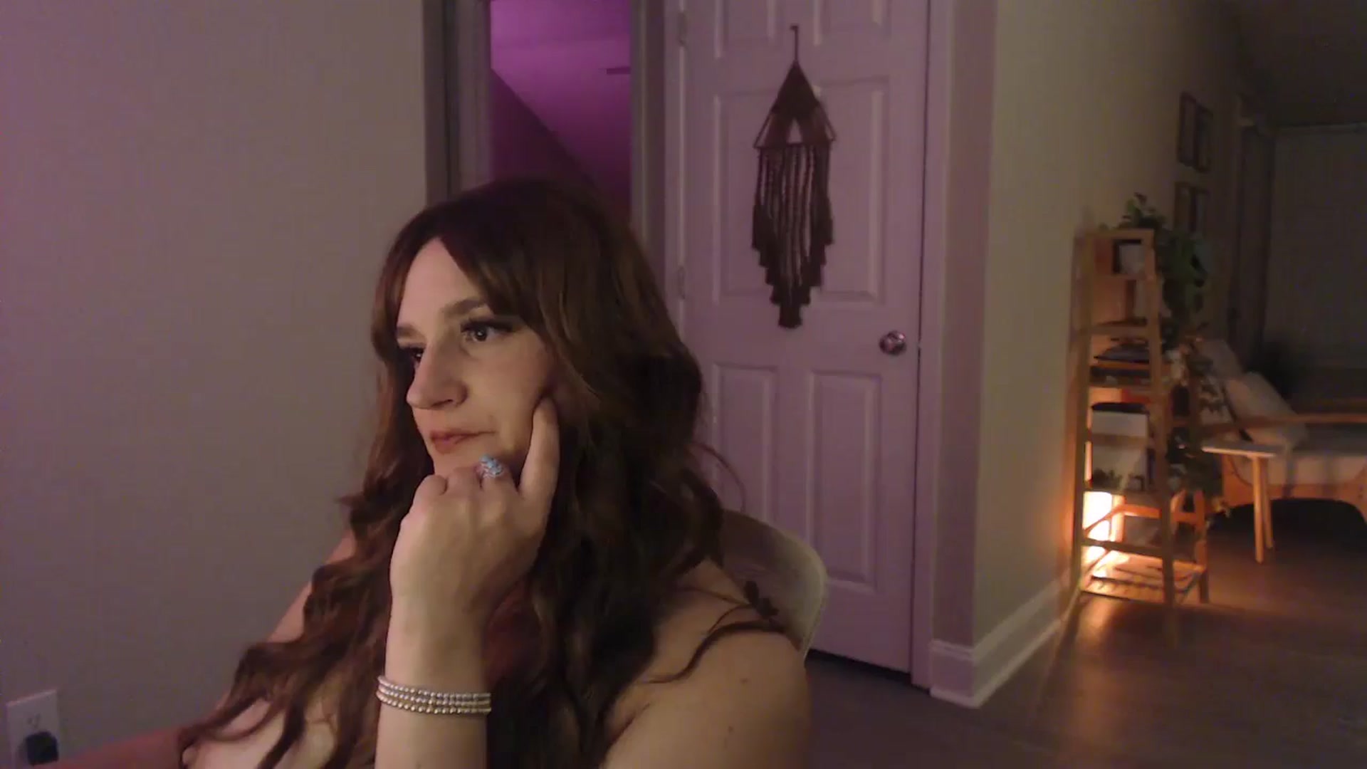 Gallery image thumbnail from Beth_Blakeley's myfreecams stream on, 05/05/2024, 05:10 image 19 of 20
