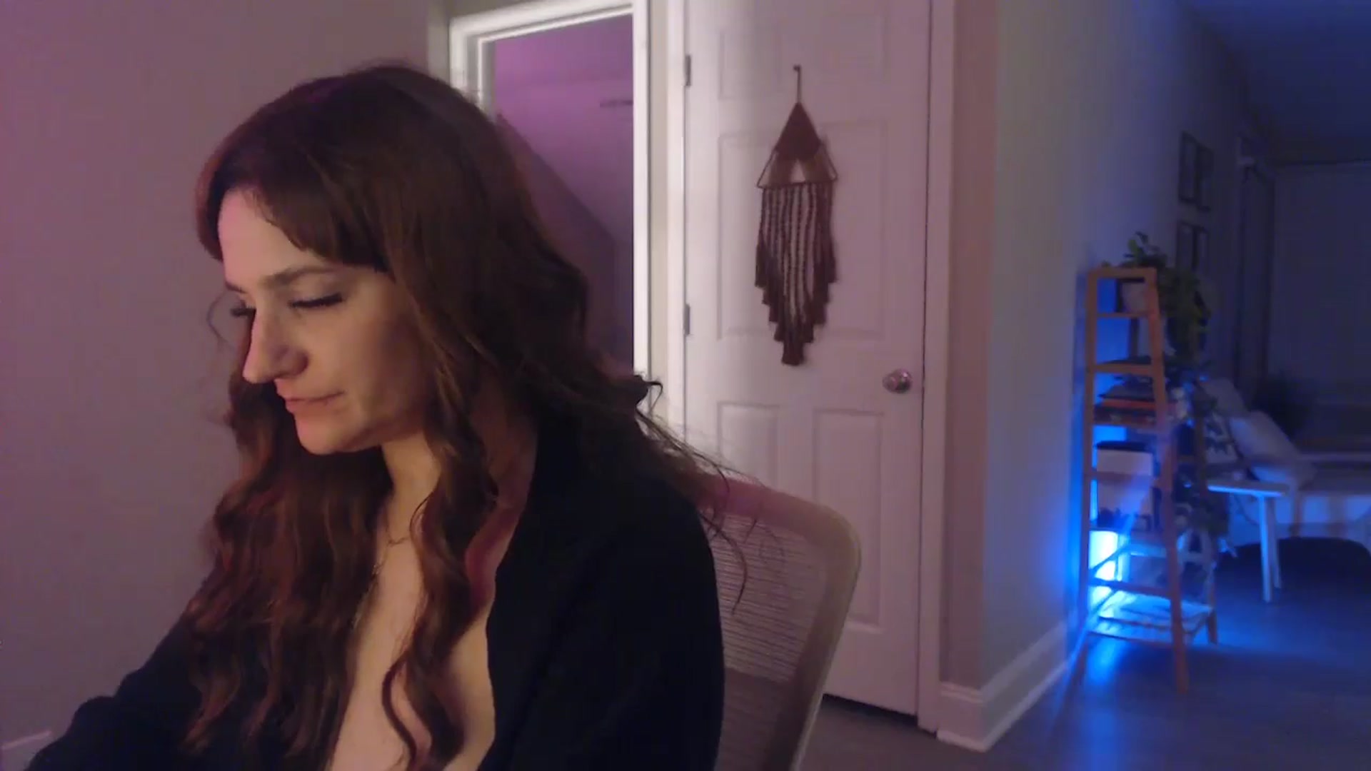 Gallery image thumbnail from Beth_Blakeley's myfreecams stream on, 05/05/2024, 09:48 image 11 of 20