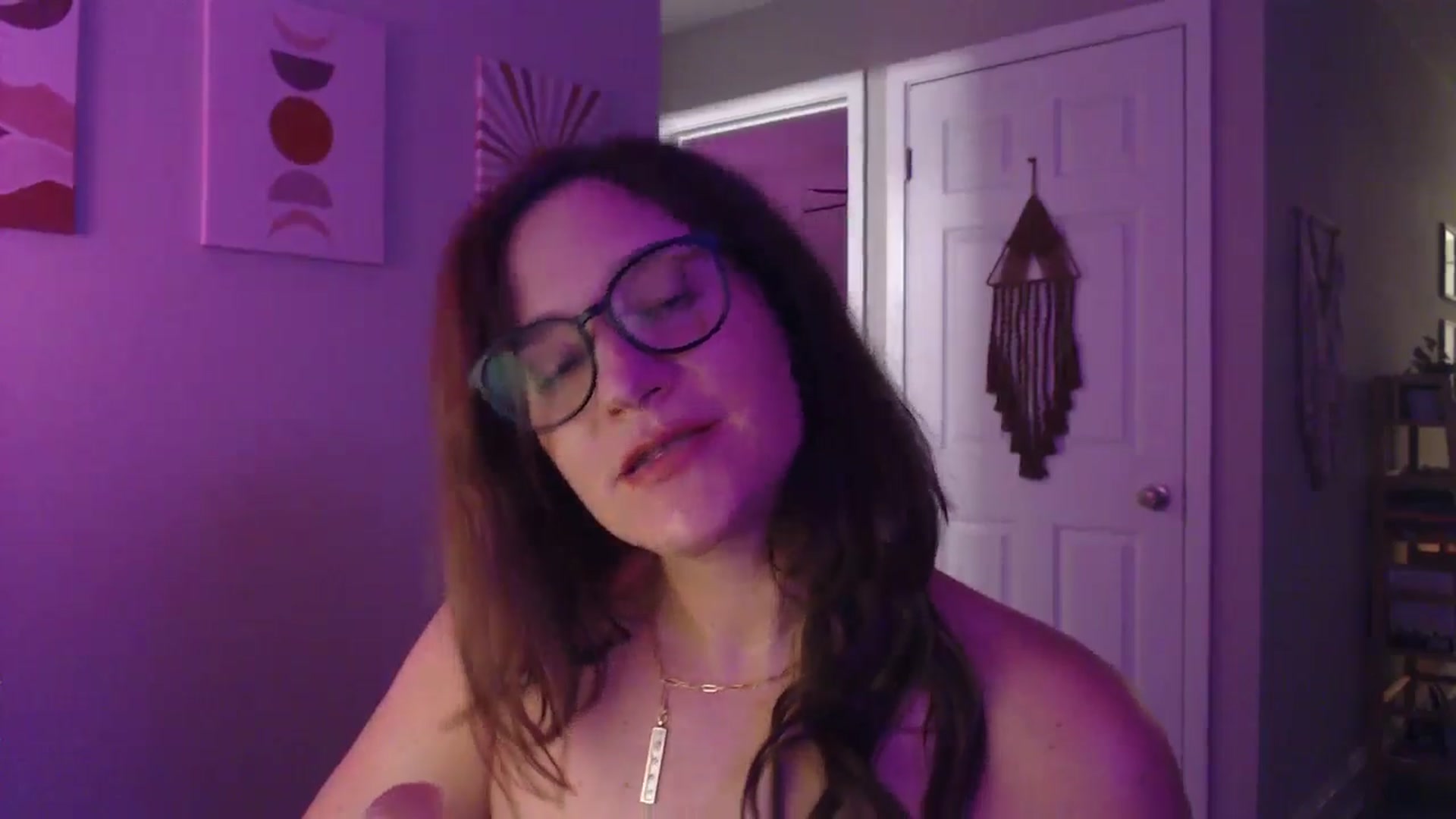 Gallery image thumbnail from Beth_Blakeley's myfreecams stream on, 07/07/2024, 08:05 image 6 of 20