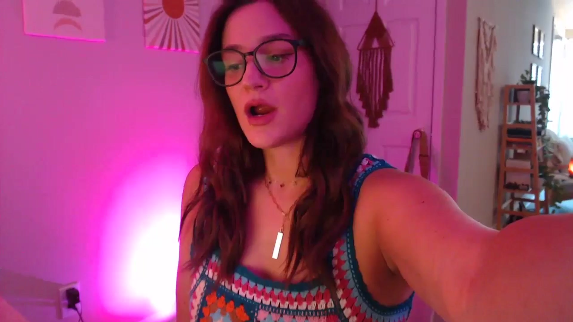 Gallery image thumbnail from Beth_Blakeley's myfreecams stream on, 07/14/2024, 21:31 image 8 of 20