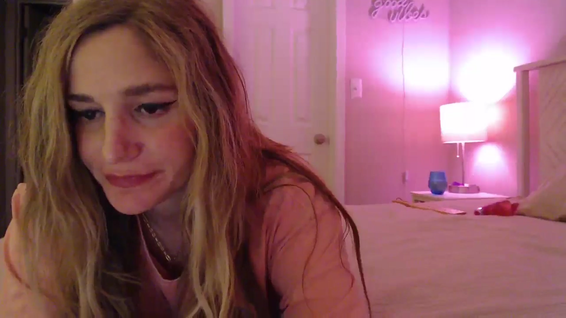Gallery image thumbnail from Beth_Blakeley's myfreecams stream on, 04/20/2025, 10:56 image 11 of 20