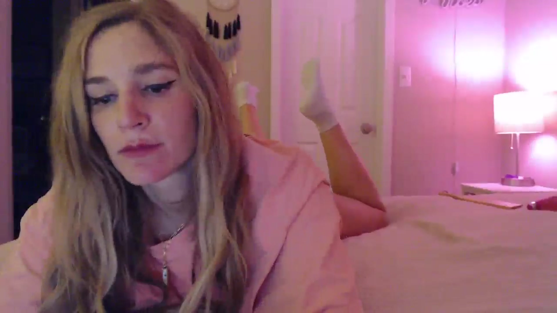 Gallery image thumbnail from Beth_Blakeley's myfreecams stream on, 04/20/2025, 11:49 image 4 of 20