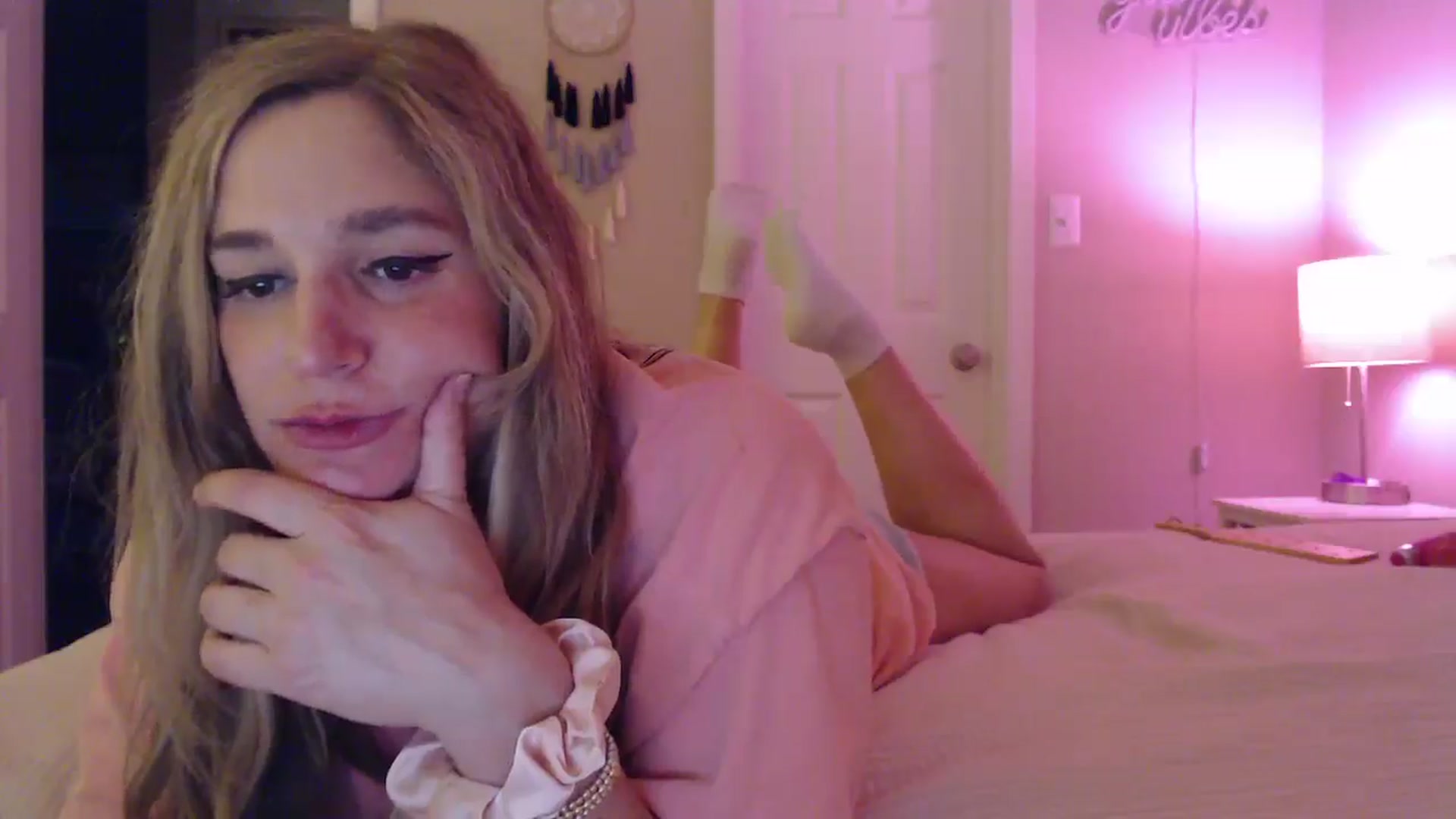 Gallery image thumbnail from Beth_Blakeley's myfreecams stream on, 04/20/2025, 11:49 image 5 of 20