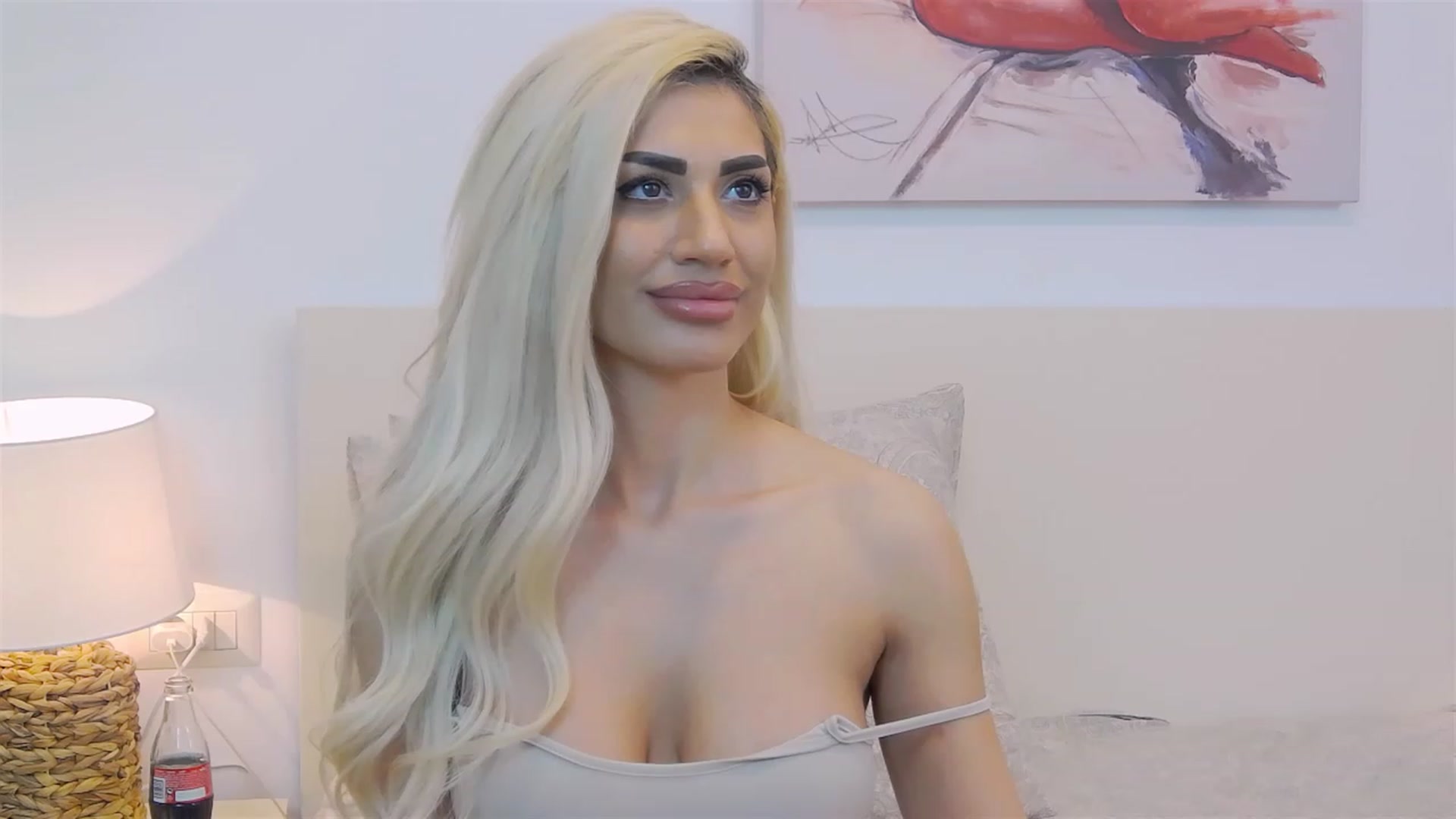 Gallery image thumbnail from Bethierussell's myfreecams stream on, 02/03/2023, 24:03 image 15 of 20