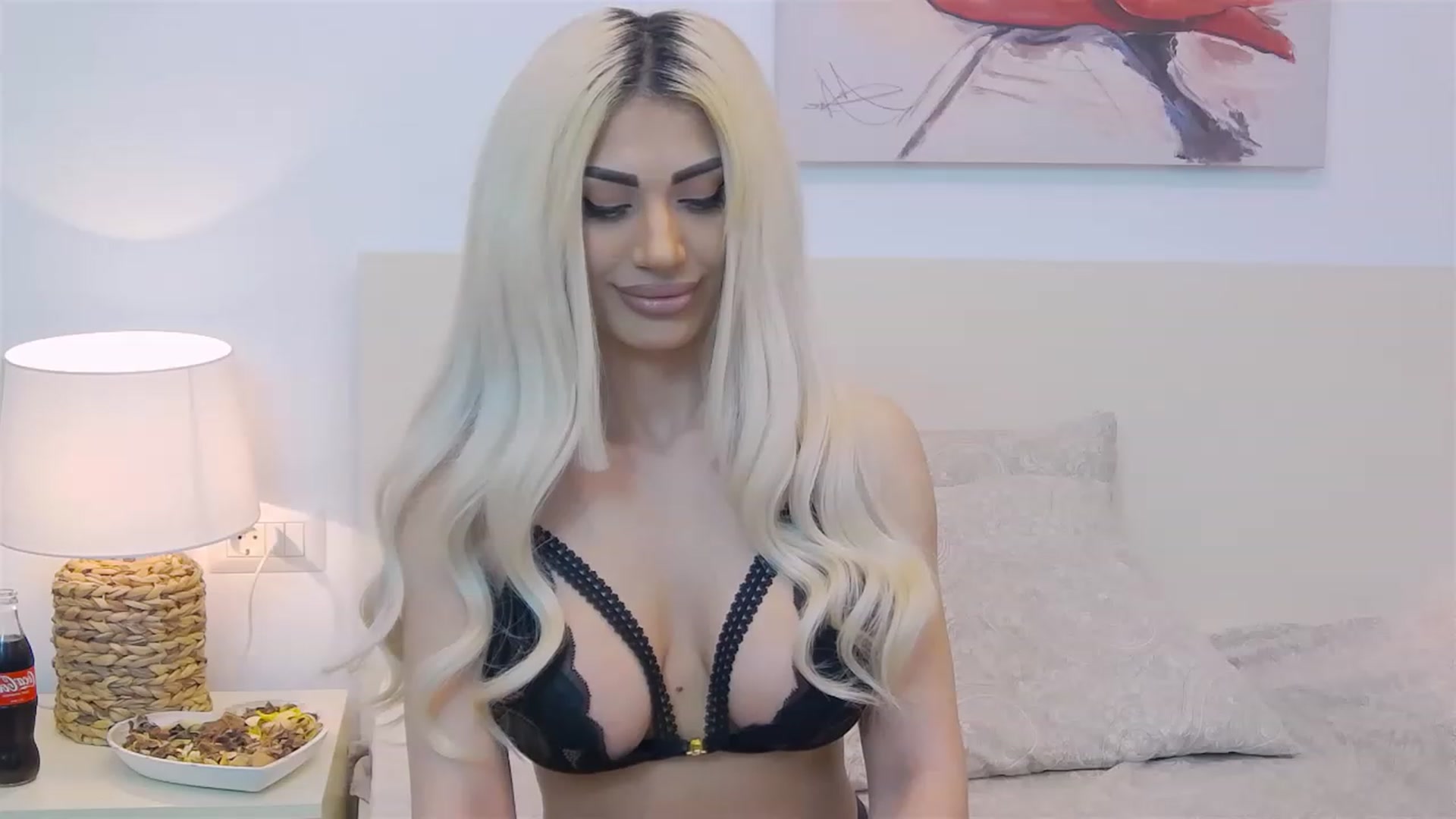 Gallery image thumbnail from Bethierussell's myfreecams stream on, 02/05/2023, 22:05 image 4 of 20