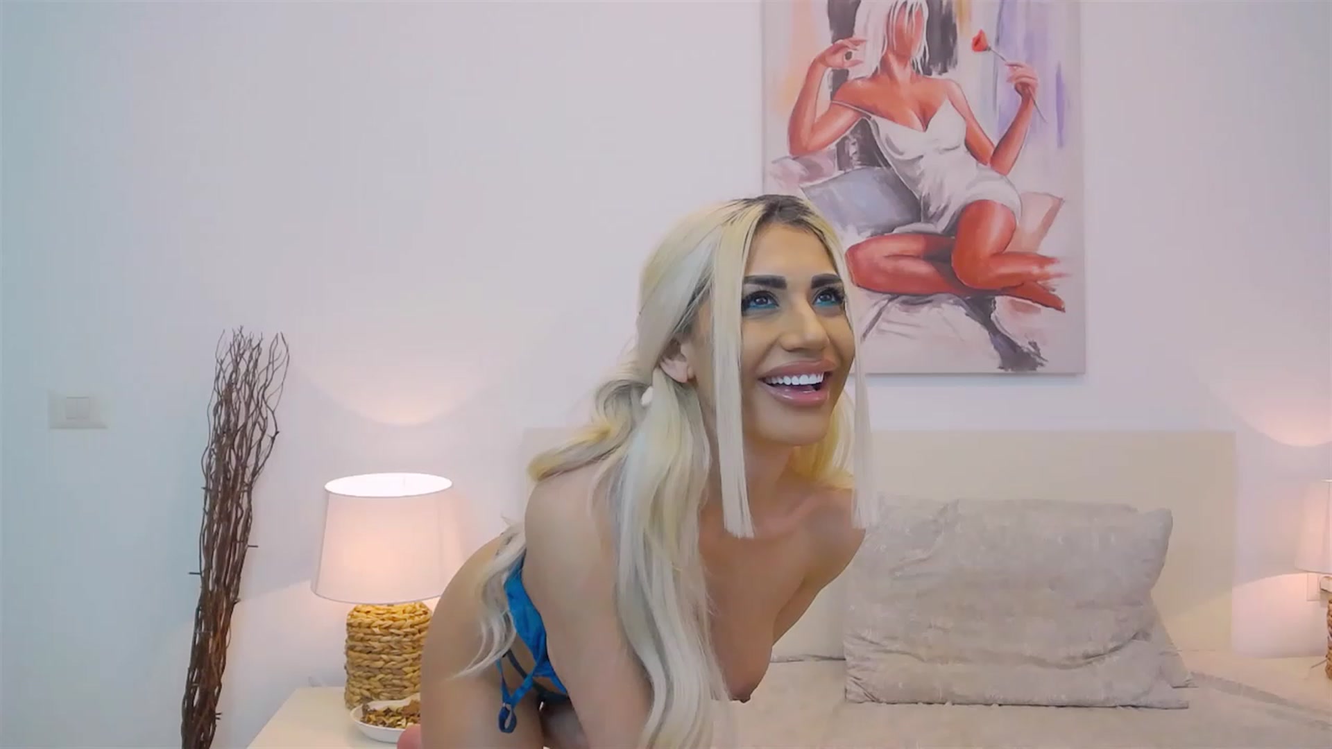 Gallery image thumbnail from Bethierussell's myfreecams stream on, 02/07/2023, 24:01 image 13 of 20