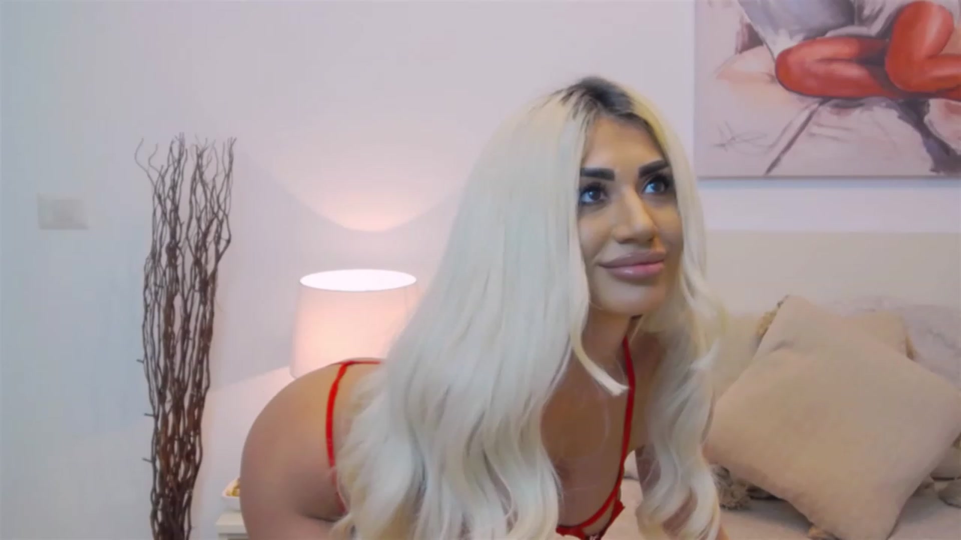 Gallery image thumbnail from Bethierussell's myfreecams stream on, 02/15/2023, 01:40 image 3 of 20