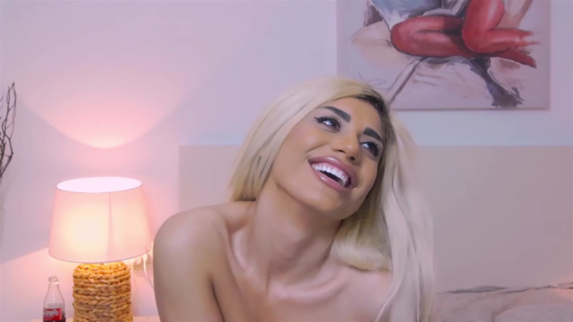 Gallery image thumbnail from Bethierussell's myfreecams stream on, 03/03/2023, 17:35 image 7 of 20