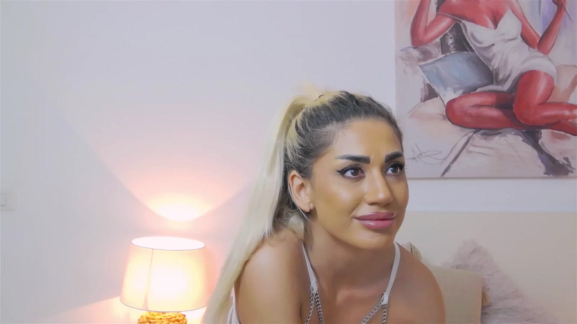 Gallery image thumbnail from Bethierussell's myfreecams stream on, 03/24/2023, 22:12 image 15 of 20