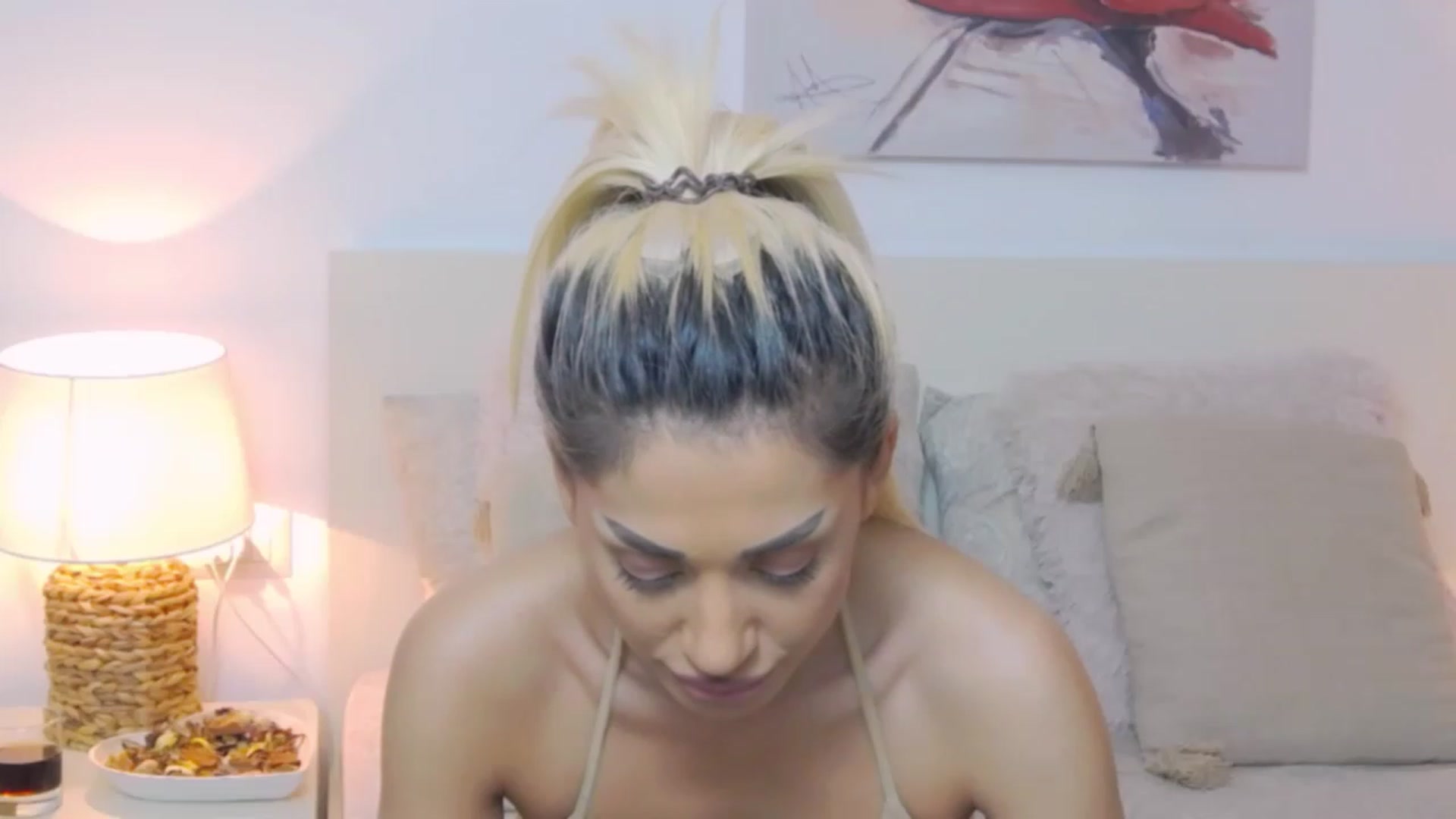 Gallery image thumbnail from Bethierussell's myfreecams stream on, 04/16/2023, 02:03 image 2 of 20