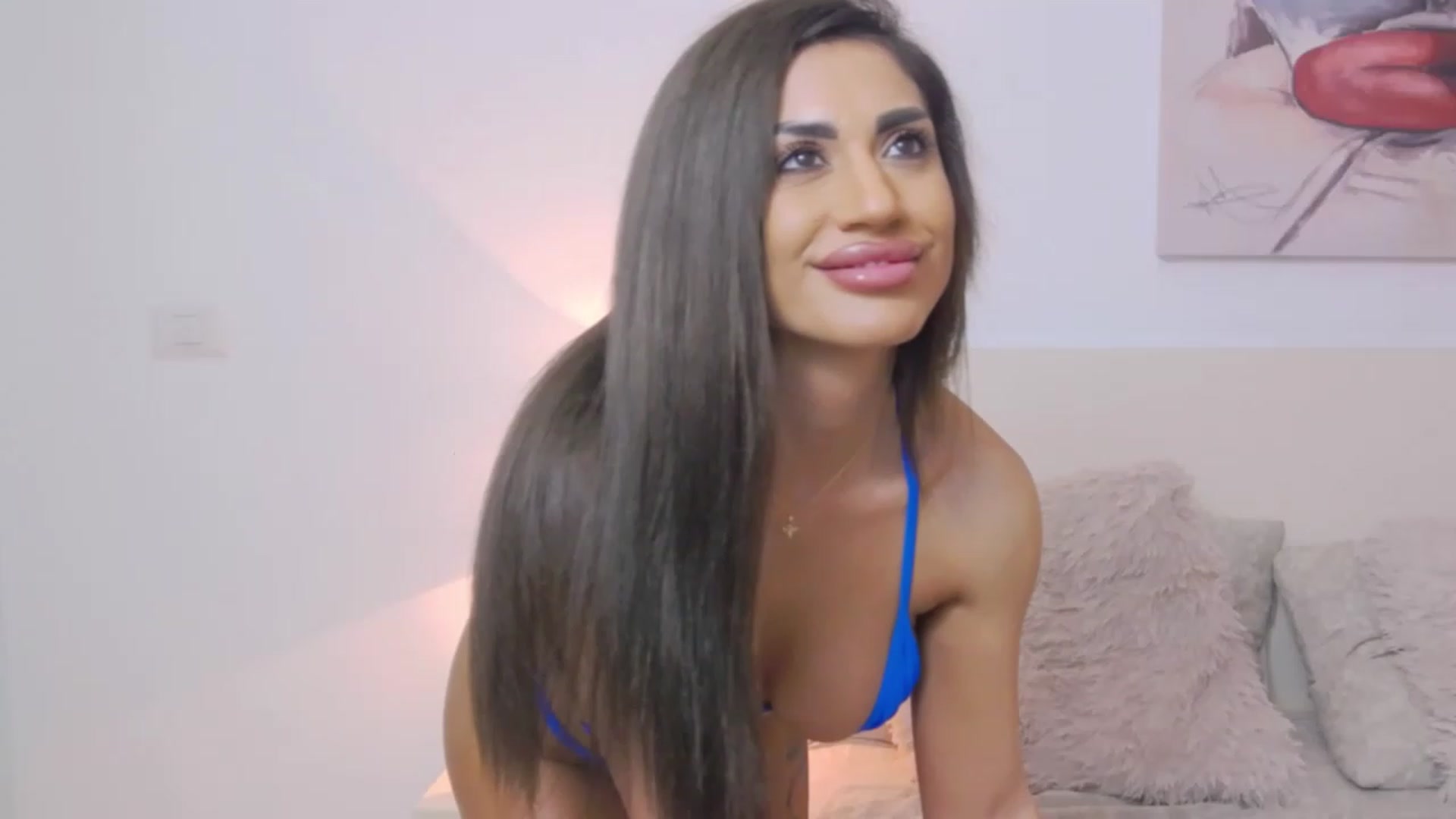 Gallery image thumbnail from Bethierussell's myfreecams stream on, 04/30/2023, 01:40 image 1 of 20