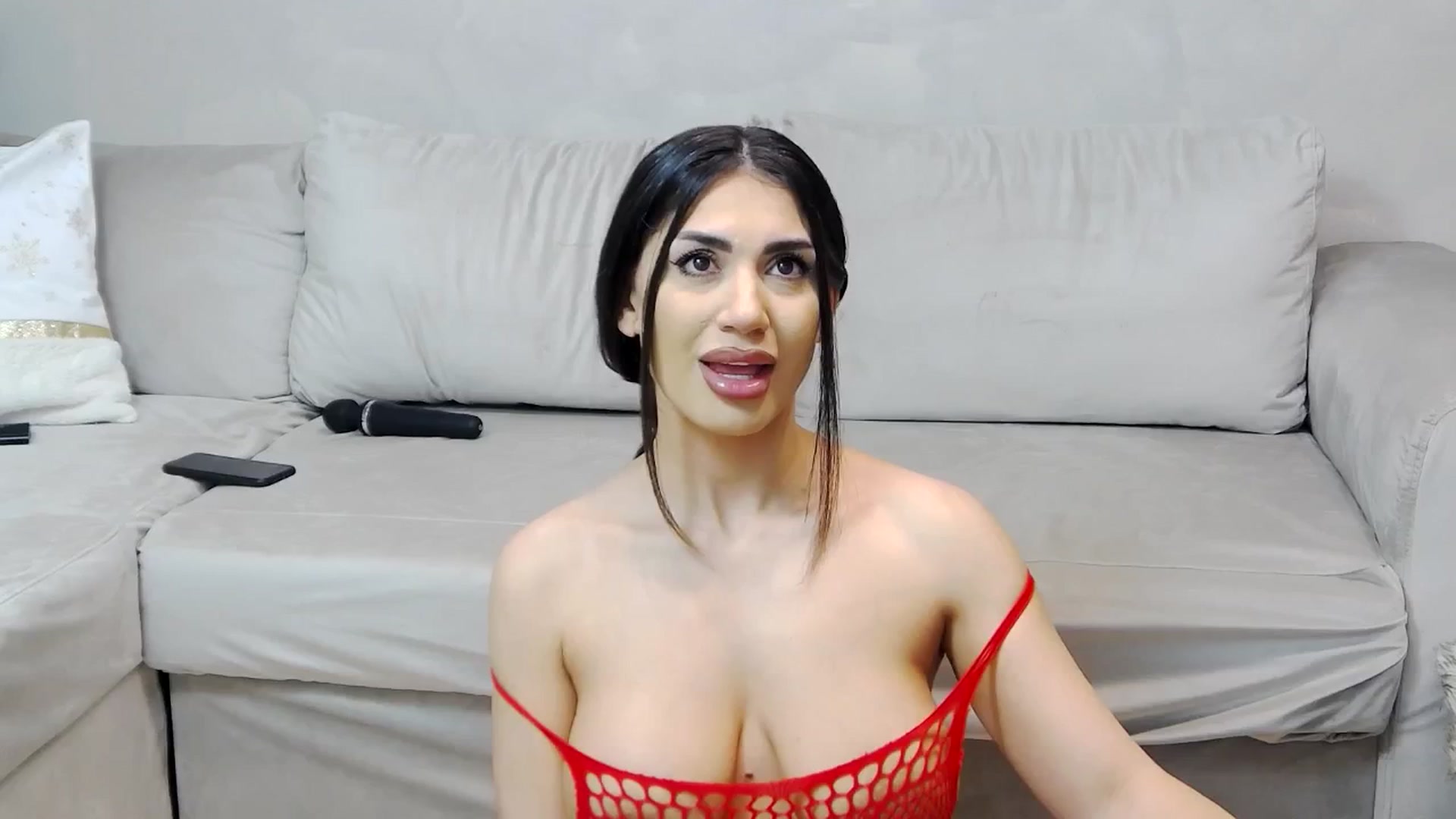 Gallery image thumbnail from Bethierussell's myfreecams stream on, 01/08/2025, 23:26 image 12 of 20