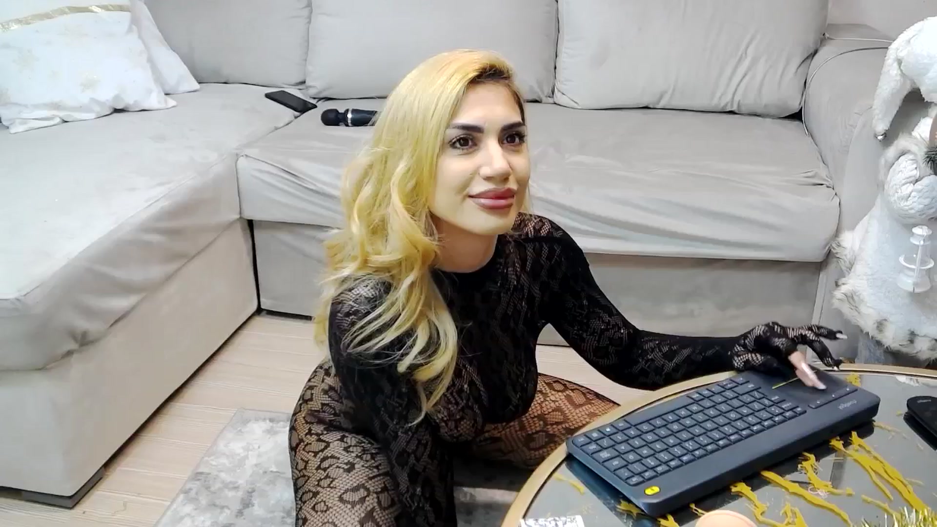Gallery image thumbnail from Bethierussell's myfreecams stream on, 01/11/2025, 01:54 image 3 of 20